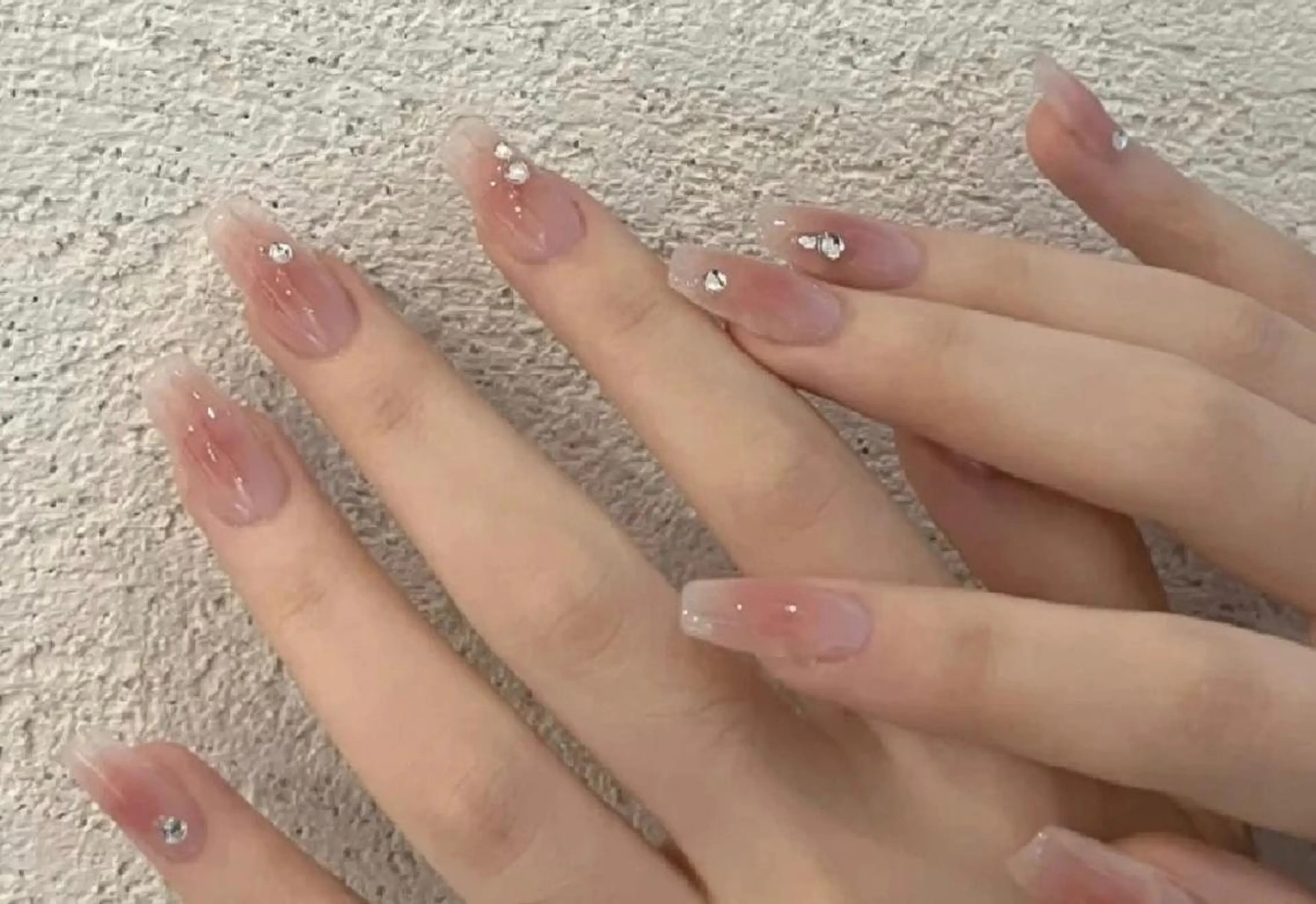 ネイル モナ& ミユのネイルデザイン