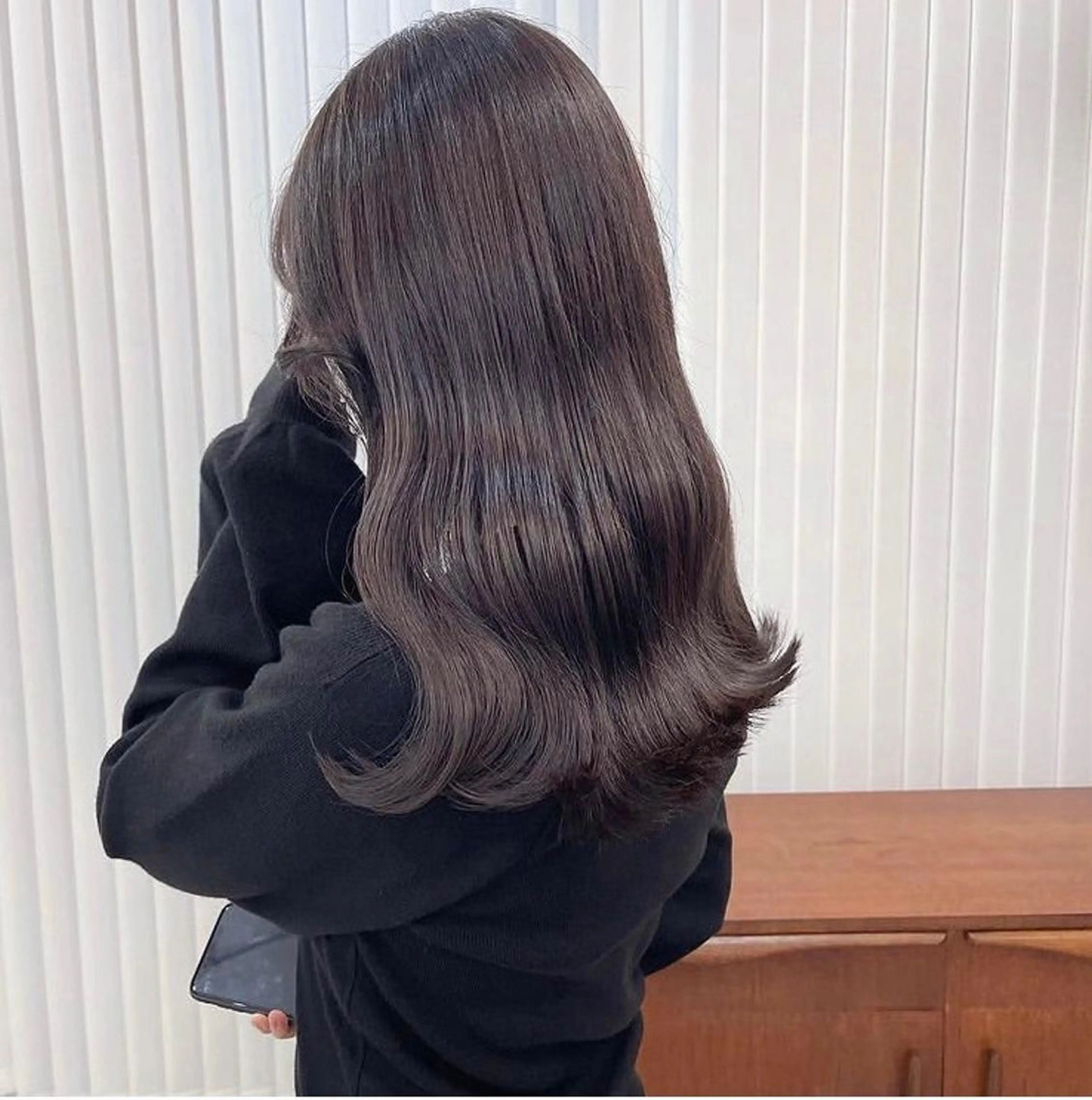 セミロング カラー 透明感カラー 髪質改善 トリートメント MURANAKA RYOのヘアスタイル