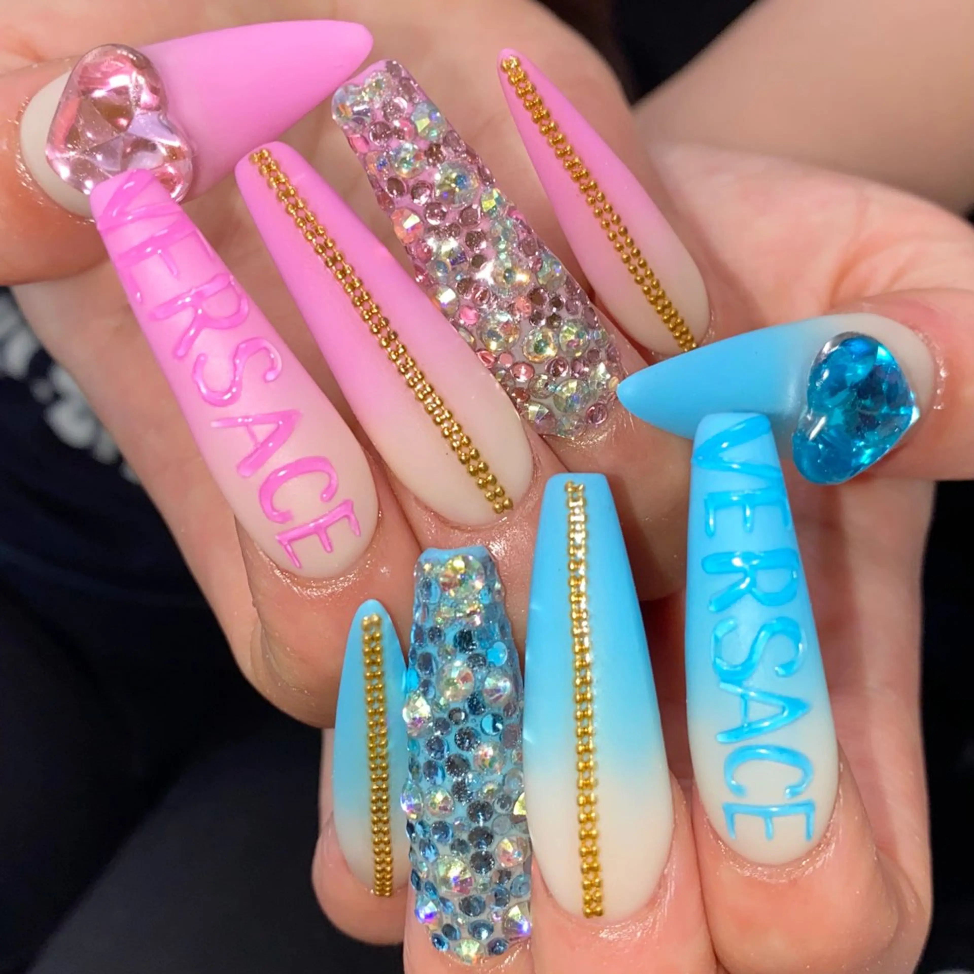 ネイル ハート ハンドネイル NAILJUNKIE ♡布施駅徒歩すぐのネイルデザイン