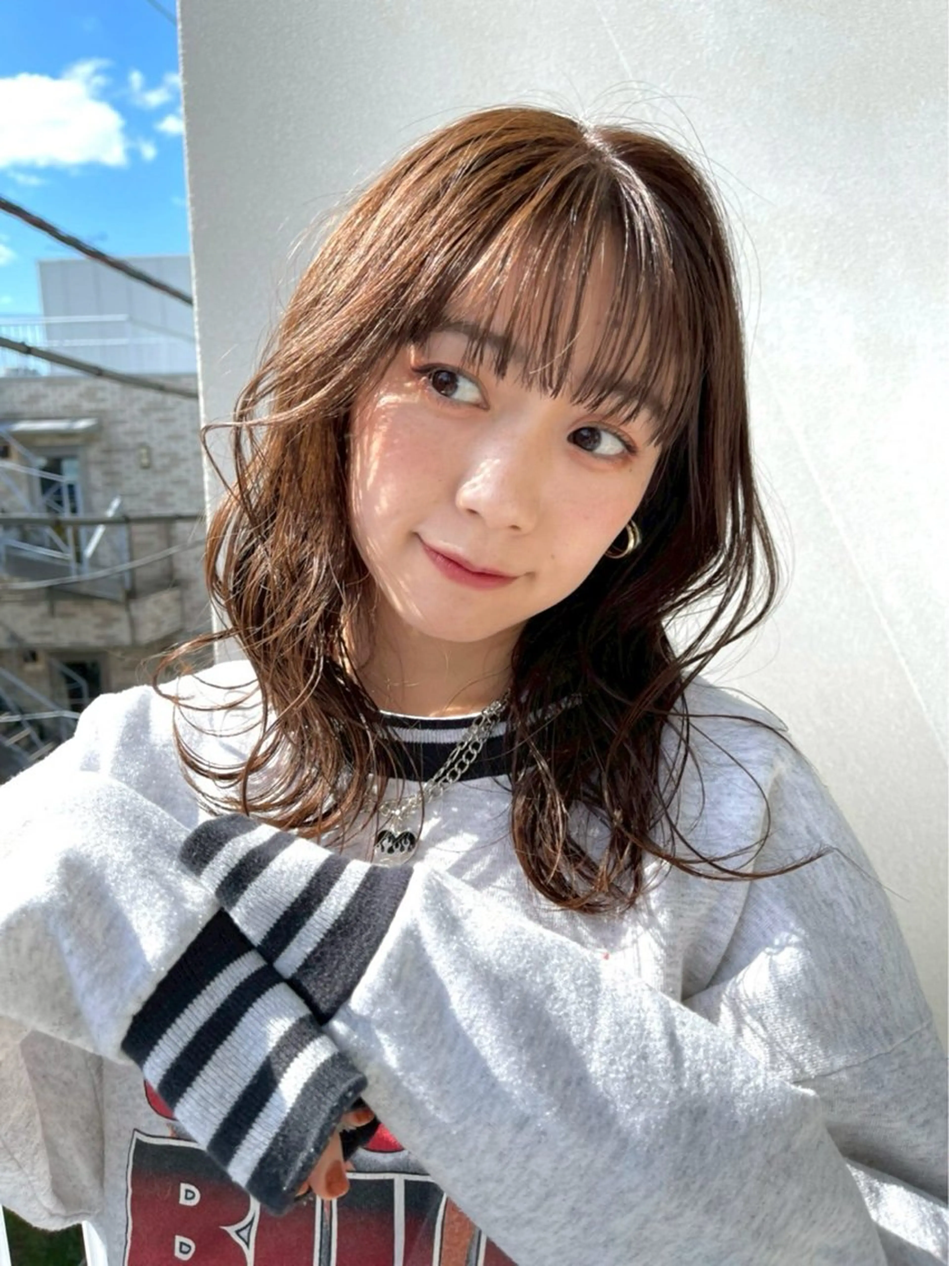 ミディアム カラー 透明感カラー艶カラー 暖色カラーshionのヘアスタイル