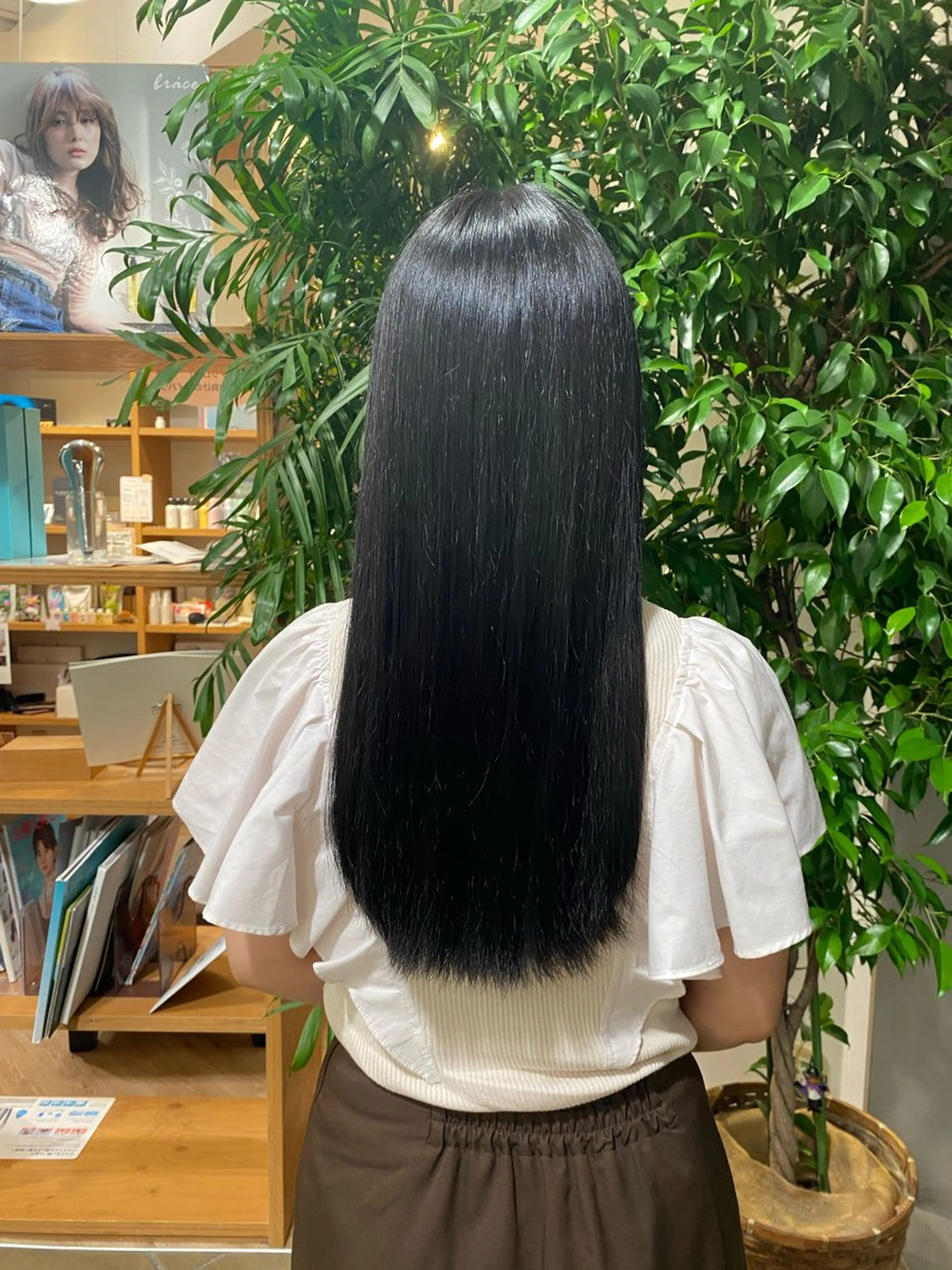 カラー みやもと みくのヘアスタイル