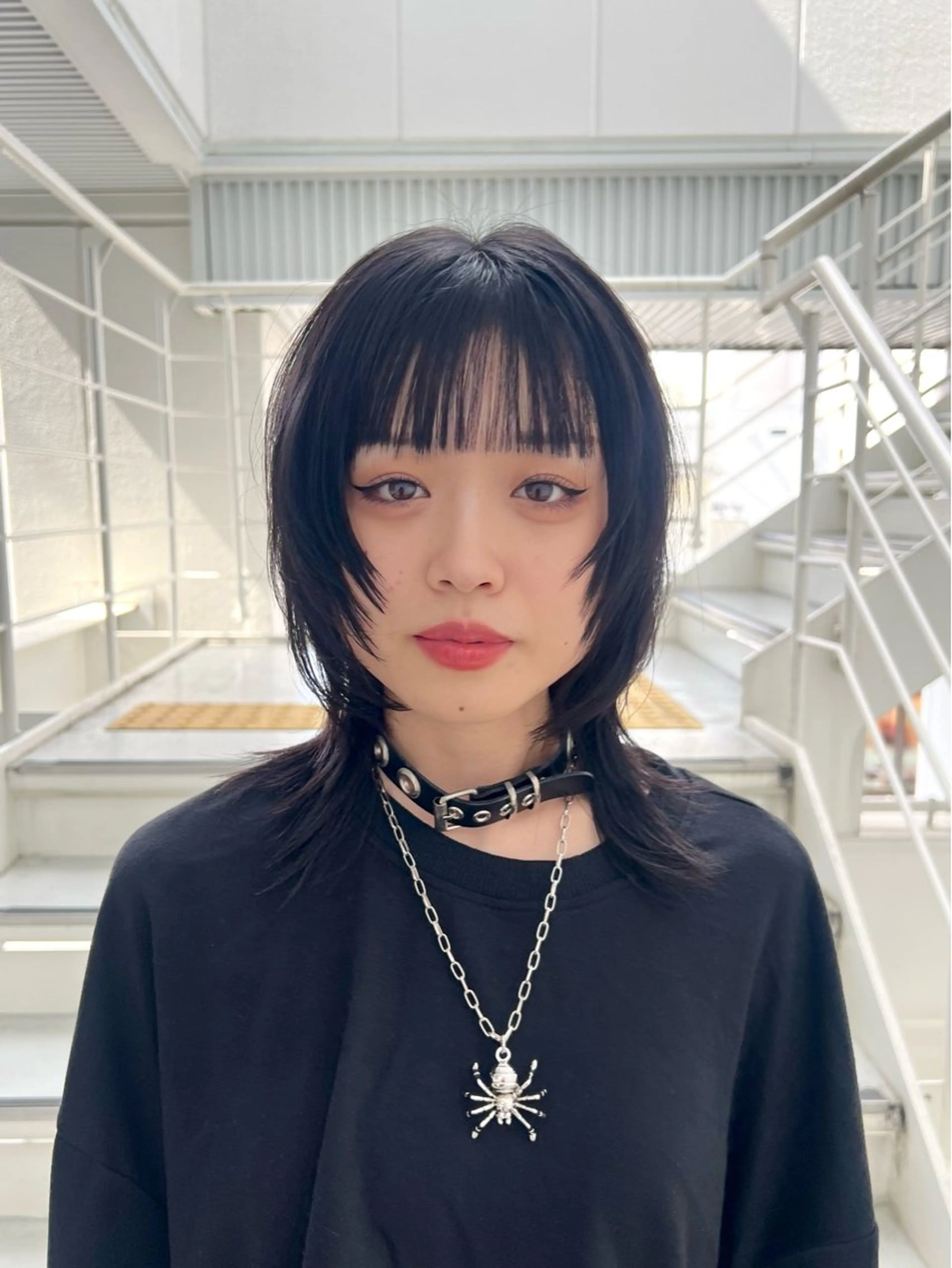 ミディアム ボブ レイヤーカット ウルフカット ウルフレイヤー カット トリートメント しおり/パーマ/ newi町田のヘアスタイル