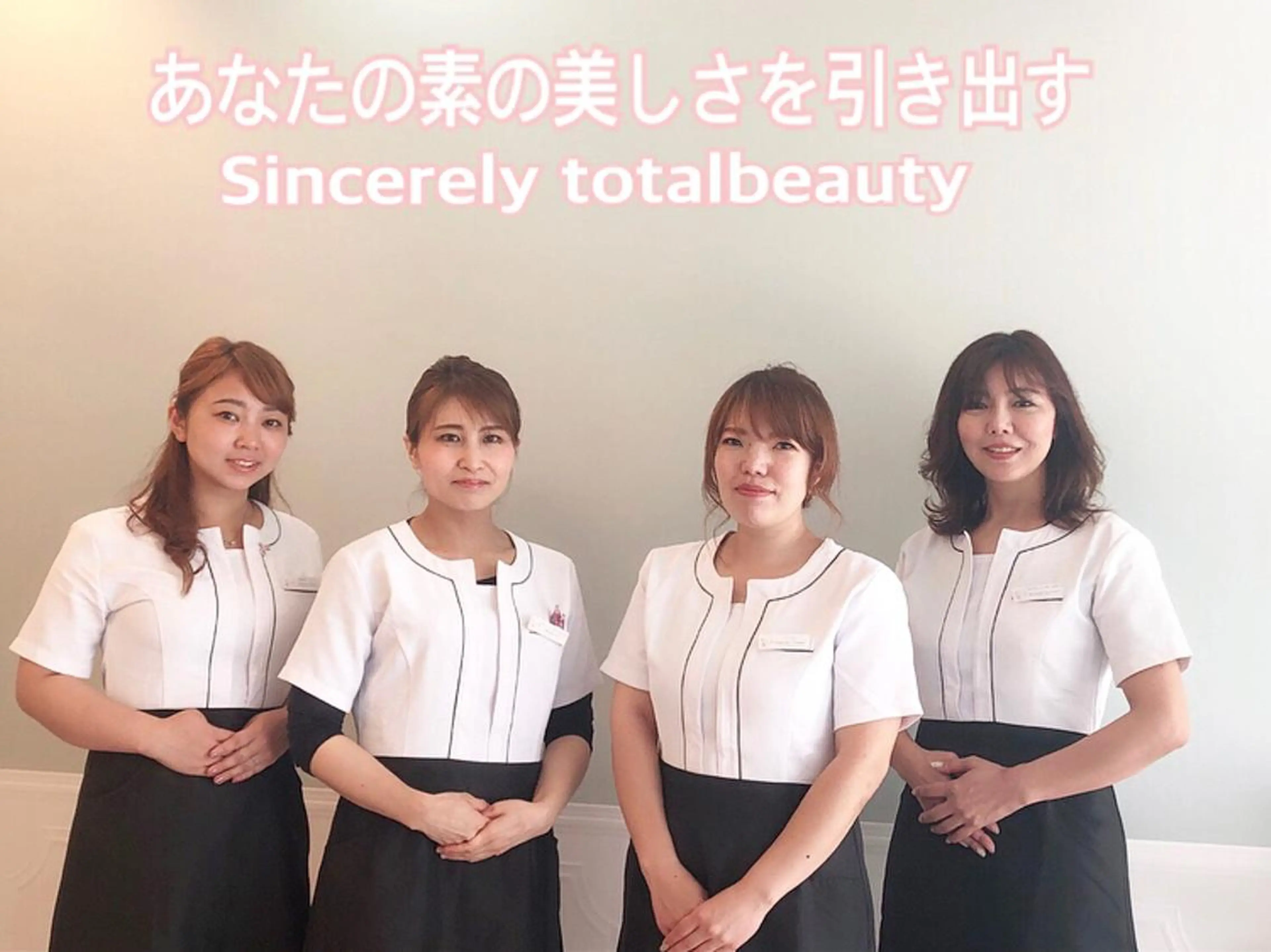 SINCERELY シンシアリー🌈のネイルデザイン