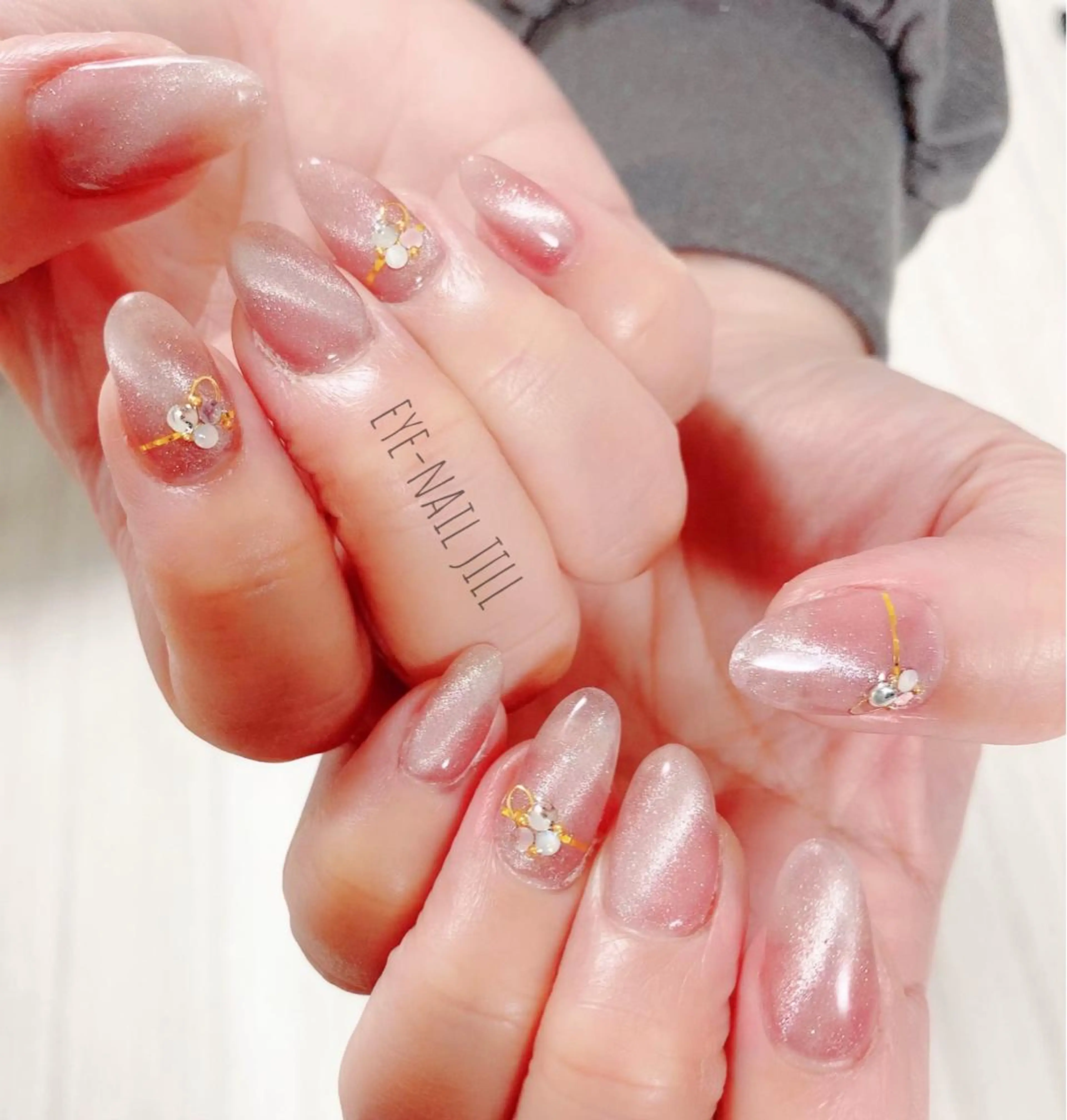 ネイル マグネットネイル ハンドネイル JILL sa-yaのネイルデザイン