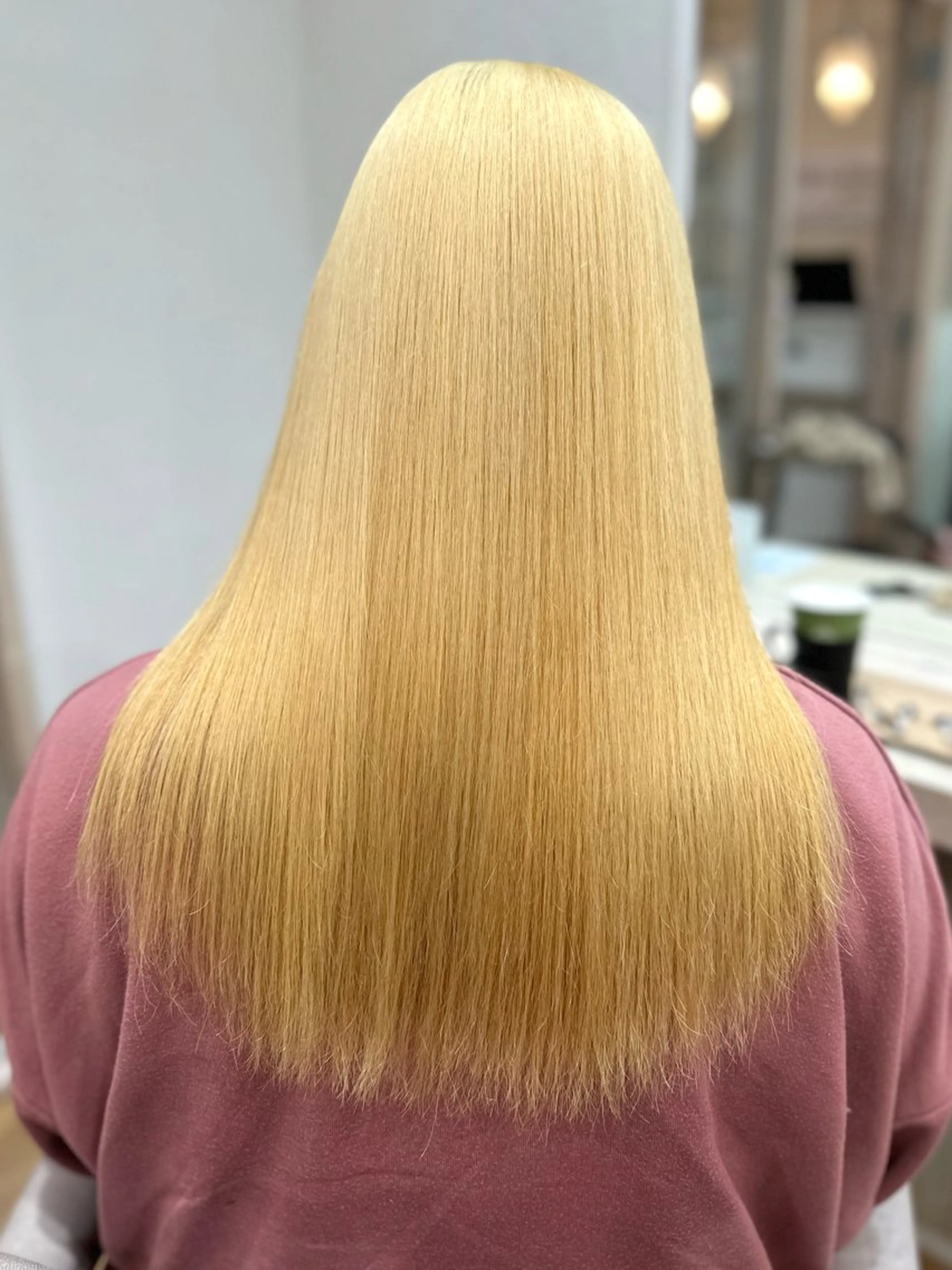 ロング カラー ブリーチ ケアブリーチ ダブルカラー イヤリングカラー ハイトーンカラー fullbloom hair&spa所属・DAIKIベージュ 🍂レイヤーカットのヘアスタイル