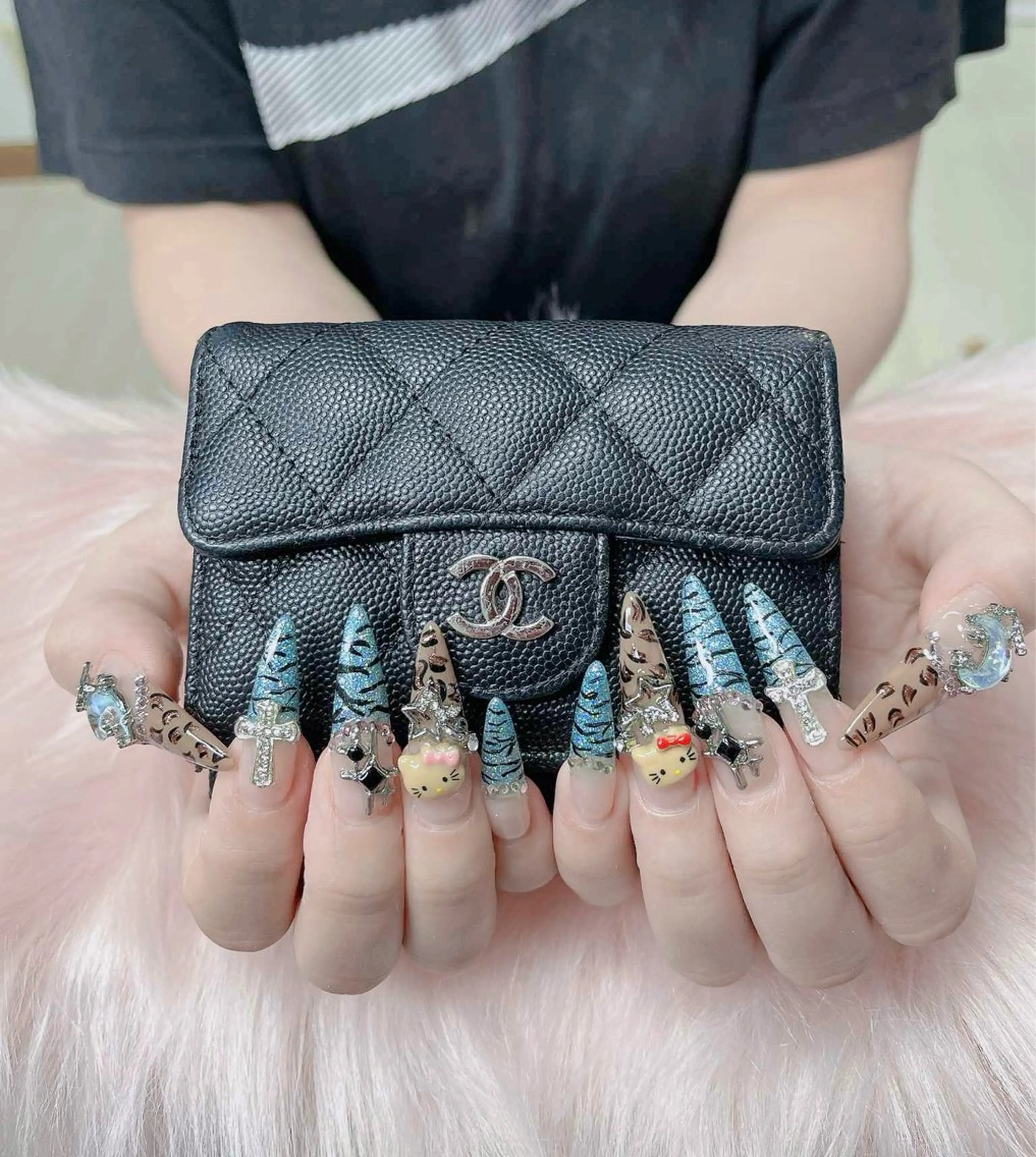 ネイル フレンチネイル ジェルネイル ガラスフレンチ ハロウィン ハート ハンドネイル H.baby Nail Salonのネイルデザイン