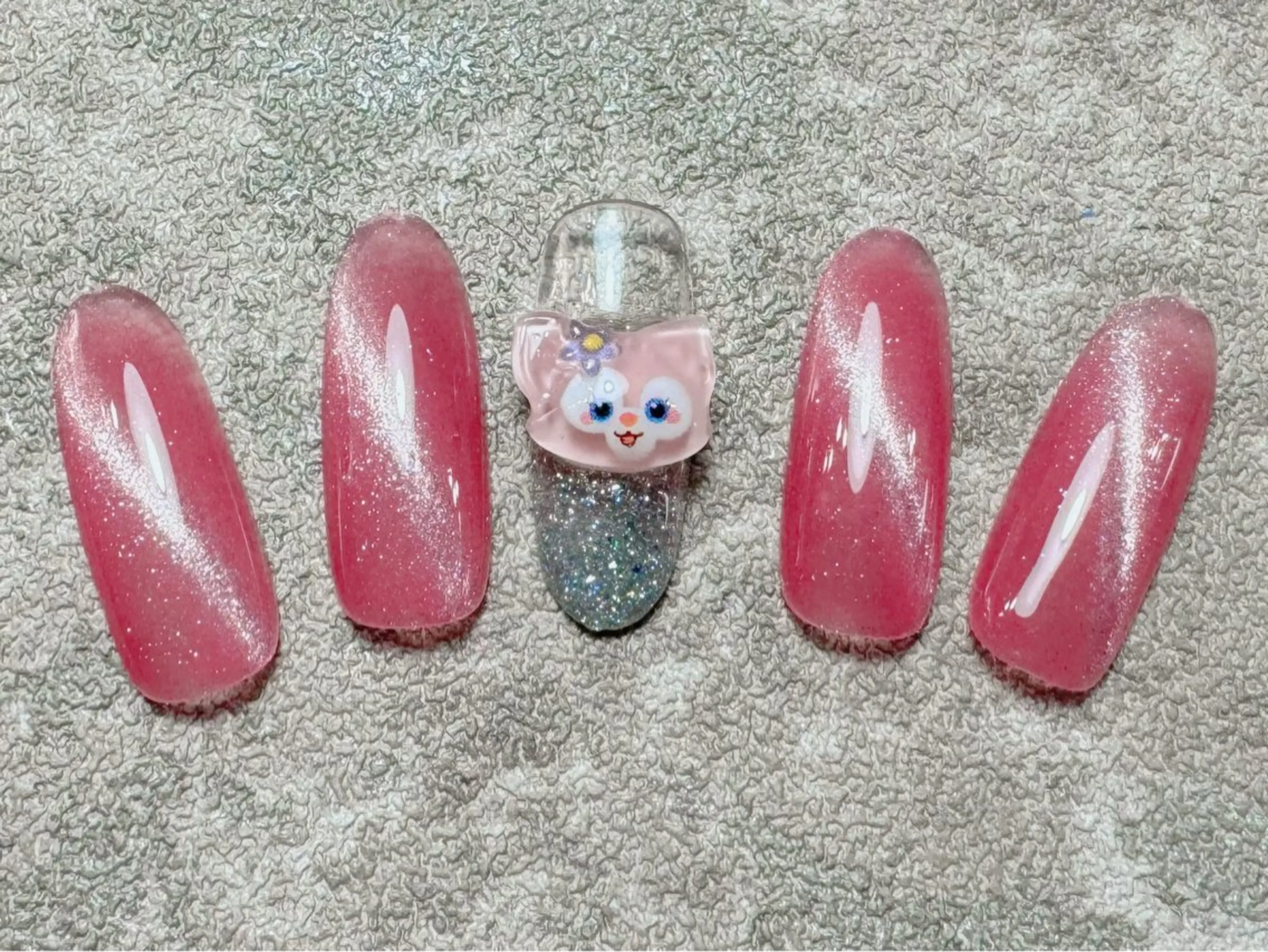 ネイル ハンドネイル マジックミラー所属・マジック ミラーのネイルデザイン