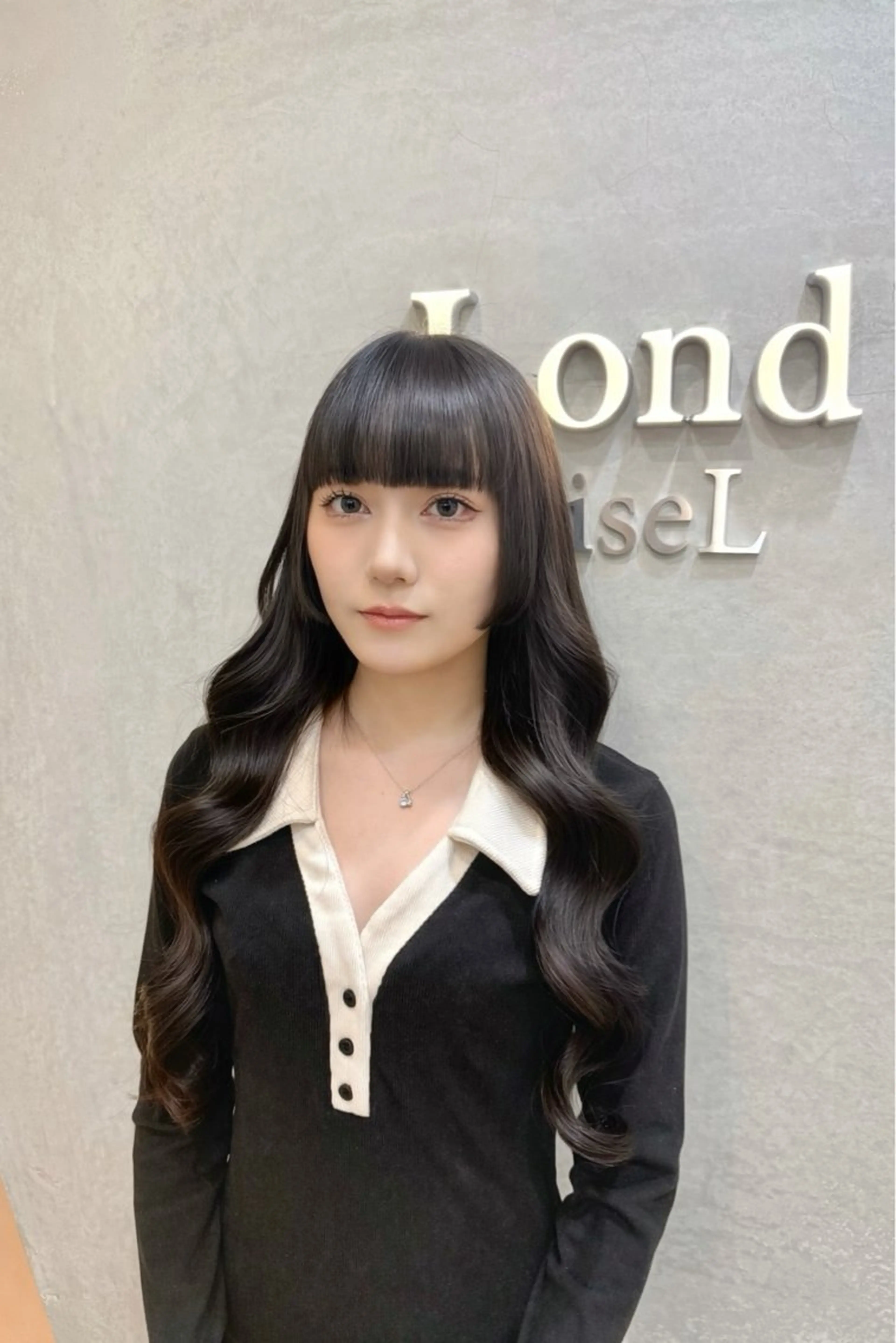 ロング レイヤーカット/ 透明感カラー/みずほのヘアスタイル