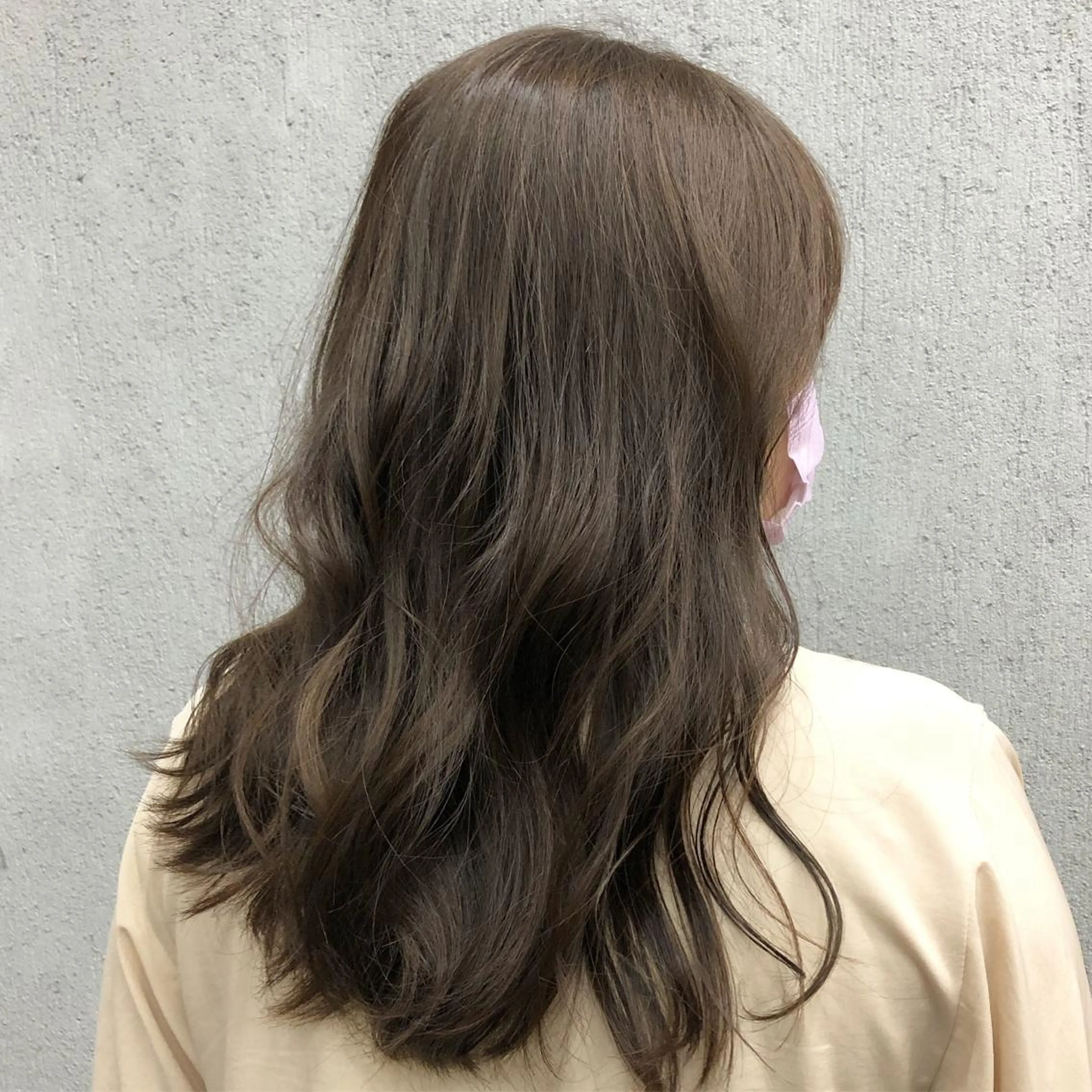 ロング カラー 透明感カラー ヘアカラー ヘッドスパ CALVINA所属・岡田 真綾のヘアスタイル