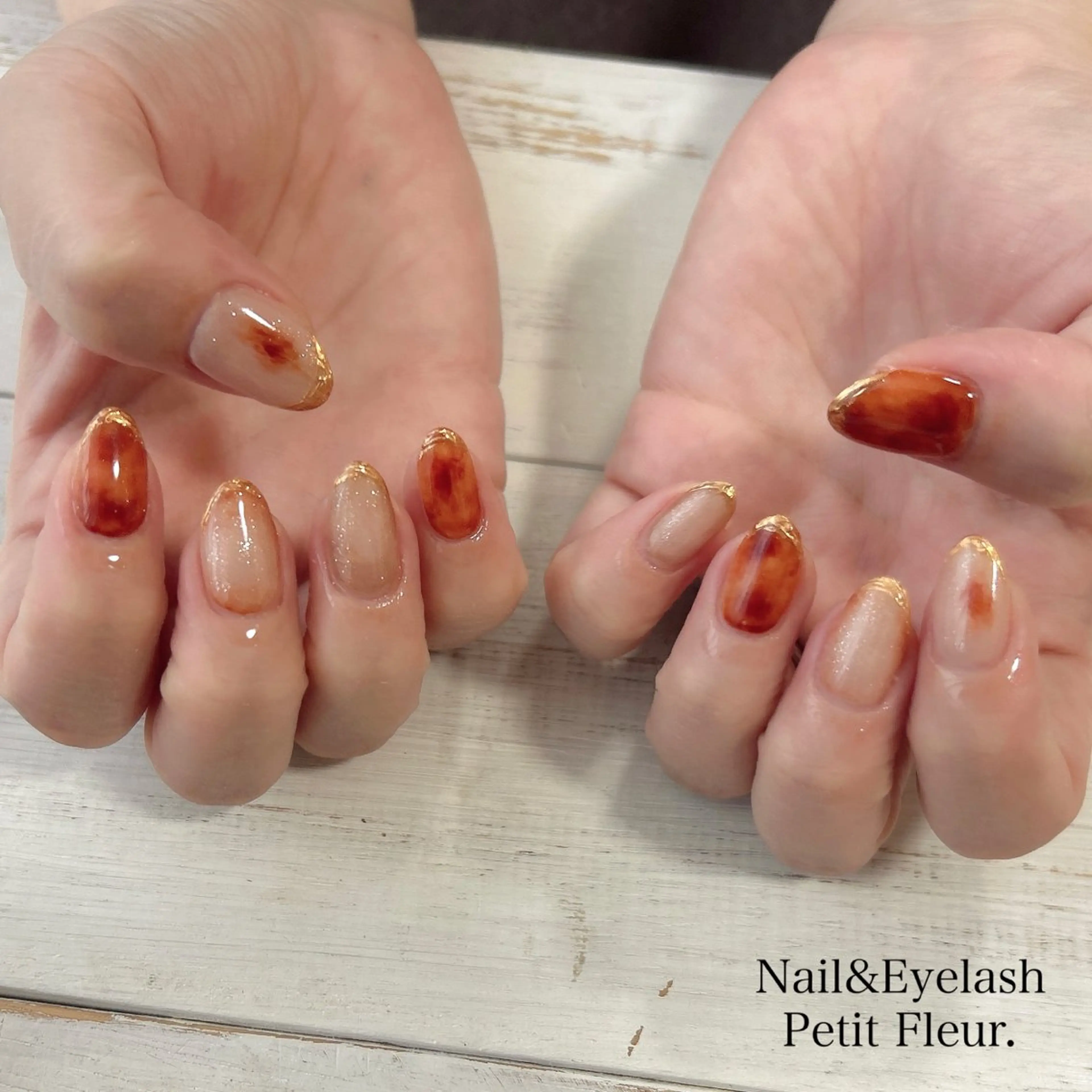 ネイル Petit Fleur所属・青柳 亜梨奈のマツエク・マツパデザイン