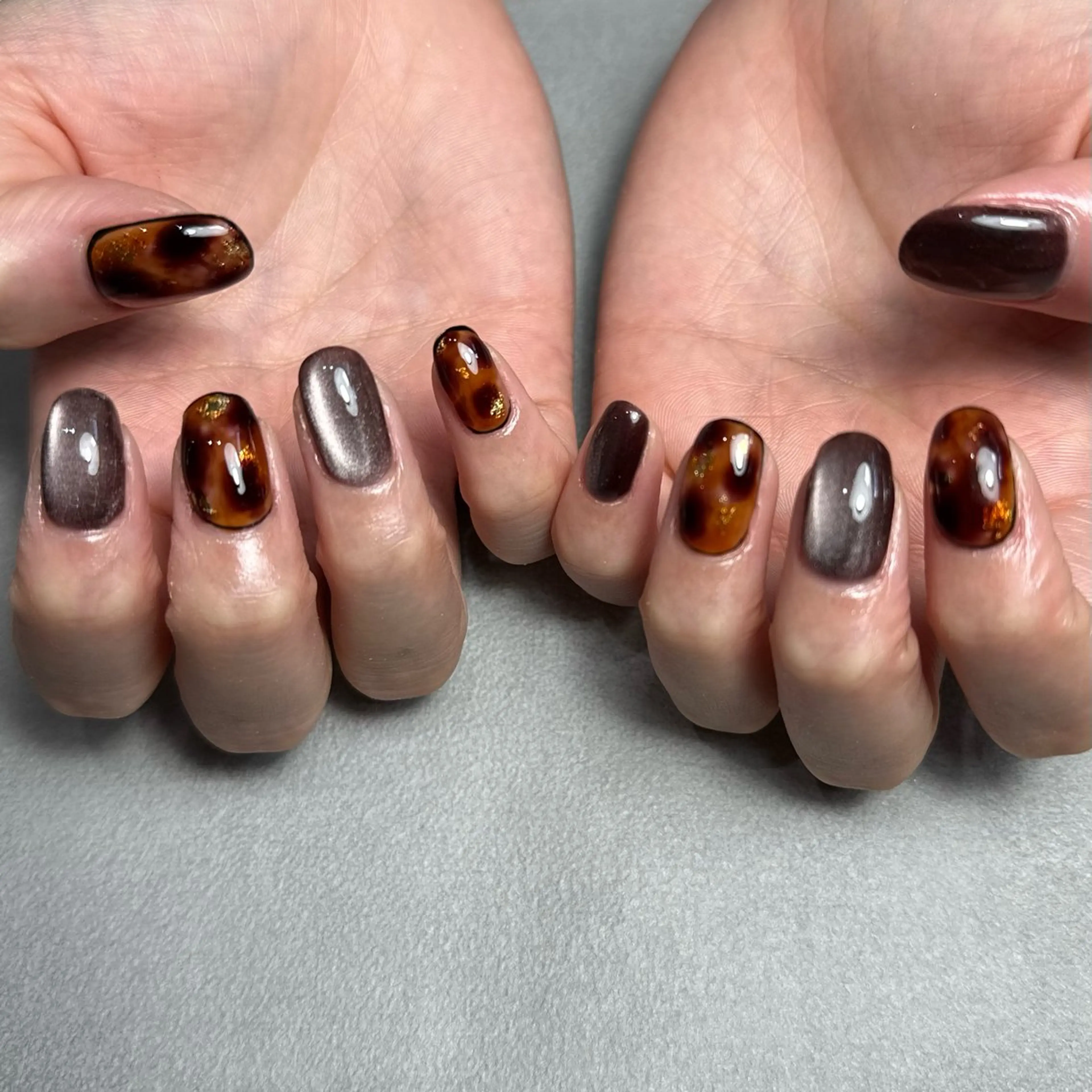 ネイル ou's nail salon所属・小林 桜のネイルデザイン