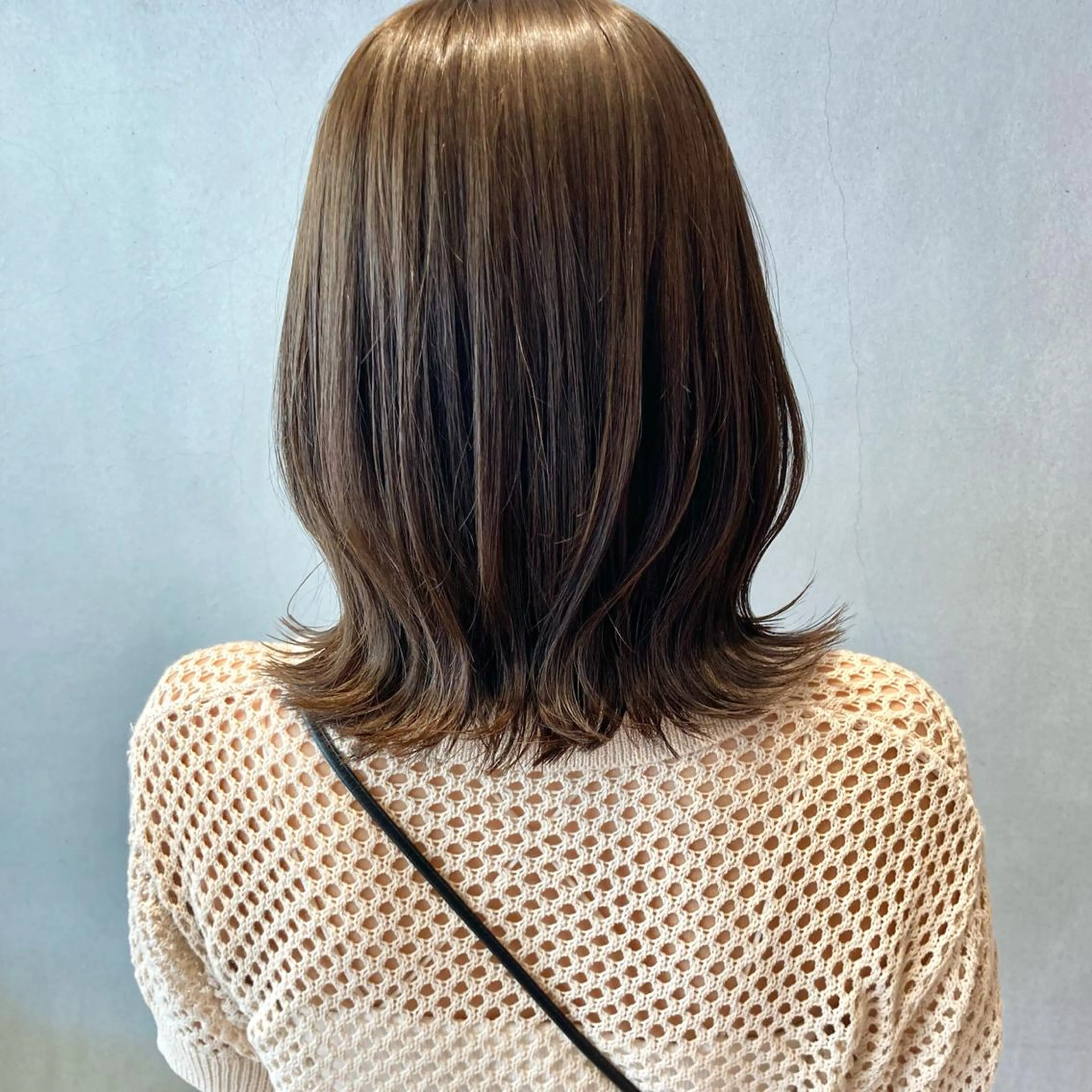 ミディアム ボブ ヘアカラー トリートメント ボブ/透明感カラー /坂口恵梨子のヘアスタイル