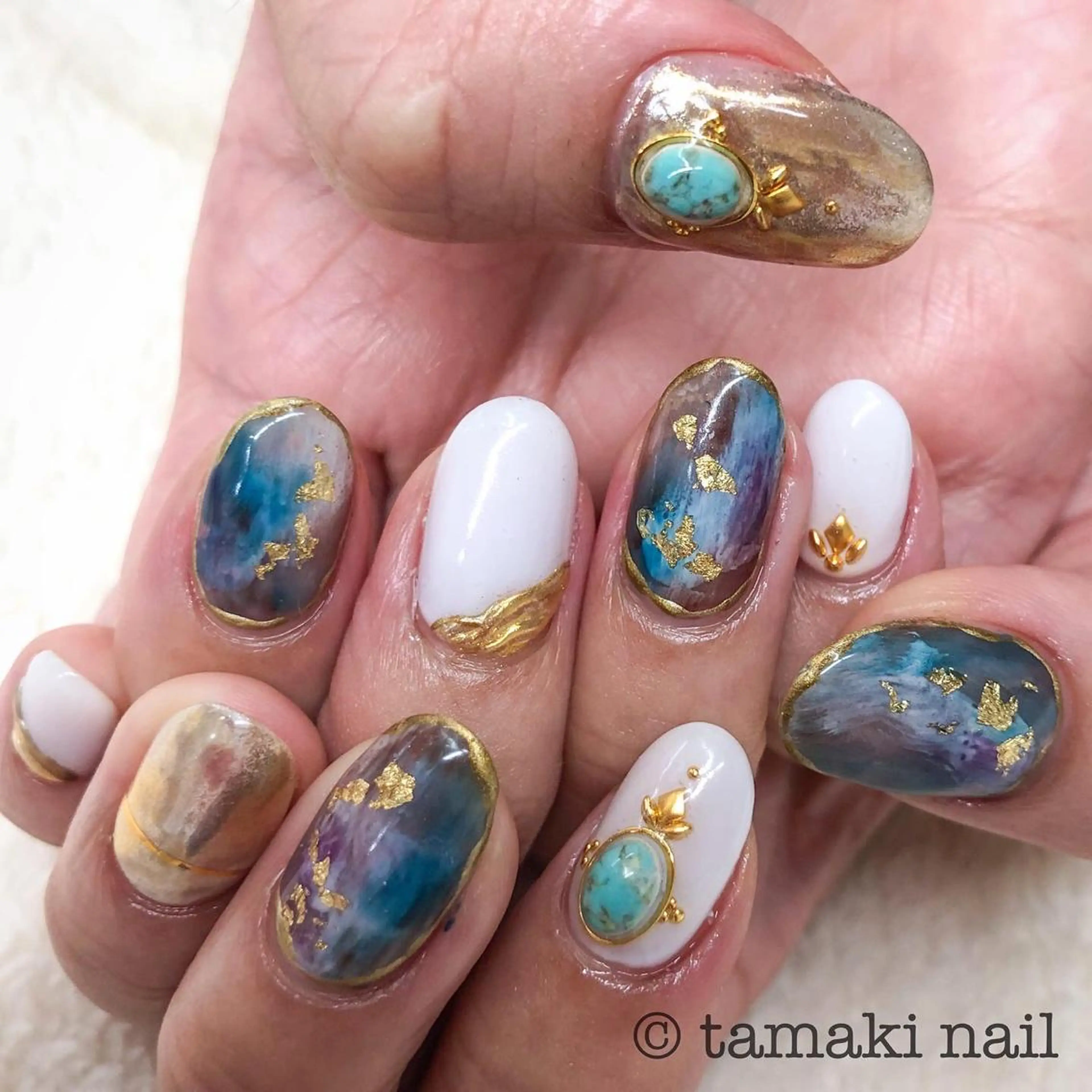 ネイル ミラーネイル ニュアンスネイル ハンドネイル MAYME所属・MAYME TAMAKIのネイルデザイン