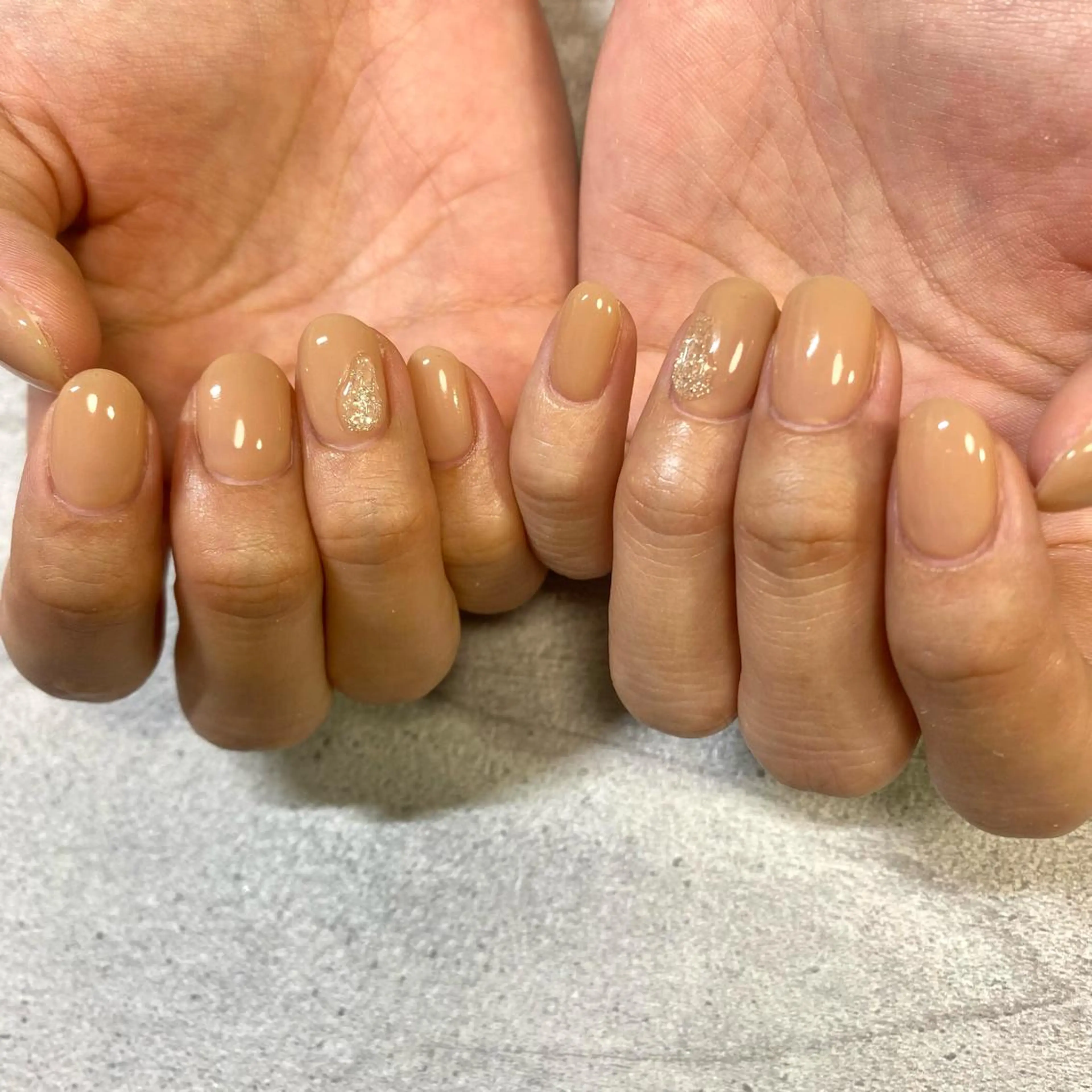 ミディアム カラー パーマ ヘアアレンジ メンズ キッズ ネイル マツエク・マツパ アイブロウ ベージュカラー 眉カラー ハンドネイル ハンドケア 今福鶴見ネイル 8(ｴｲﾄ)のネイルデザイン