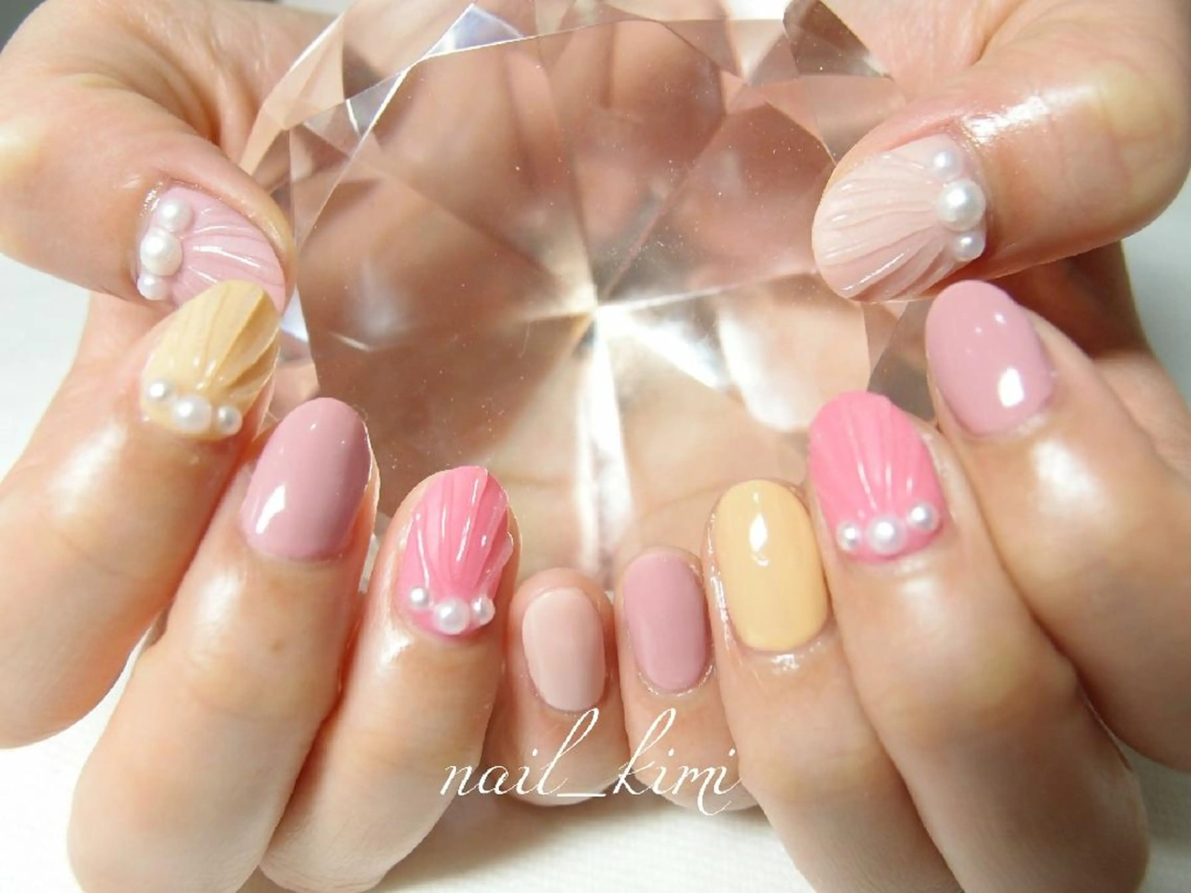 ネイル アートネイル ワンカラーネイル ストーンネイル ConneQt所属・ETHOSENSE. kimikaのネイルデザイン