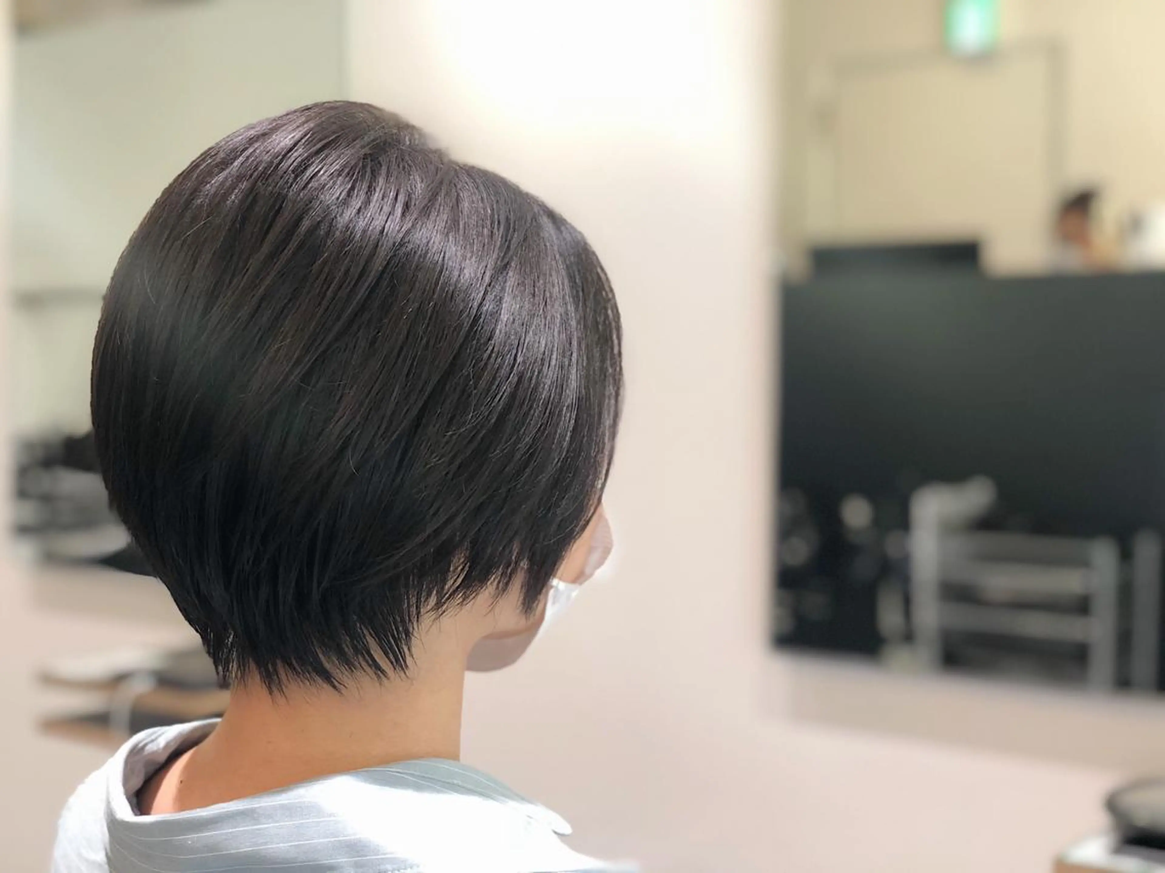 ショート カラー ブルーカラー ブルージュ ショートヘア キヨカワ タイトのヘアスタイル