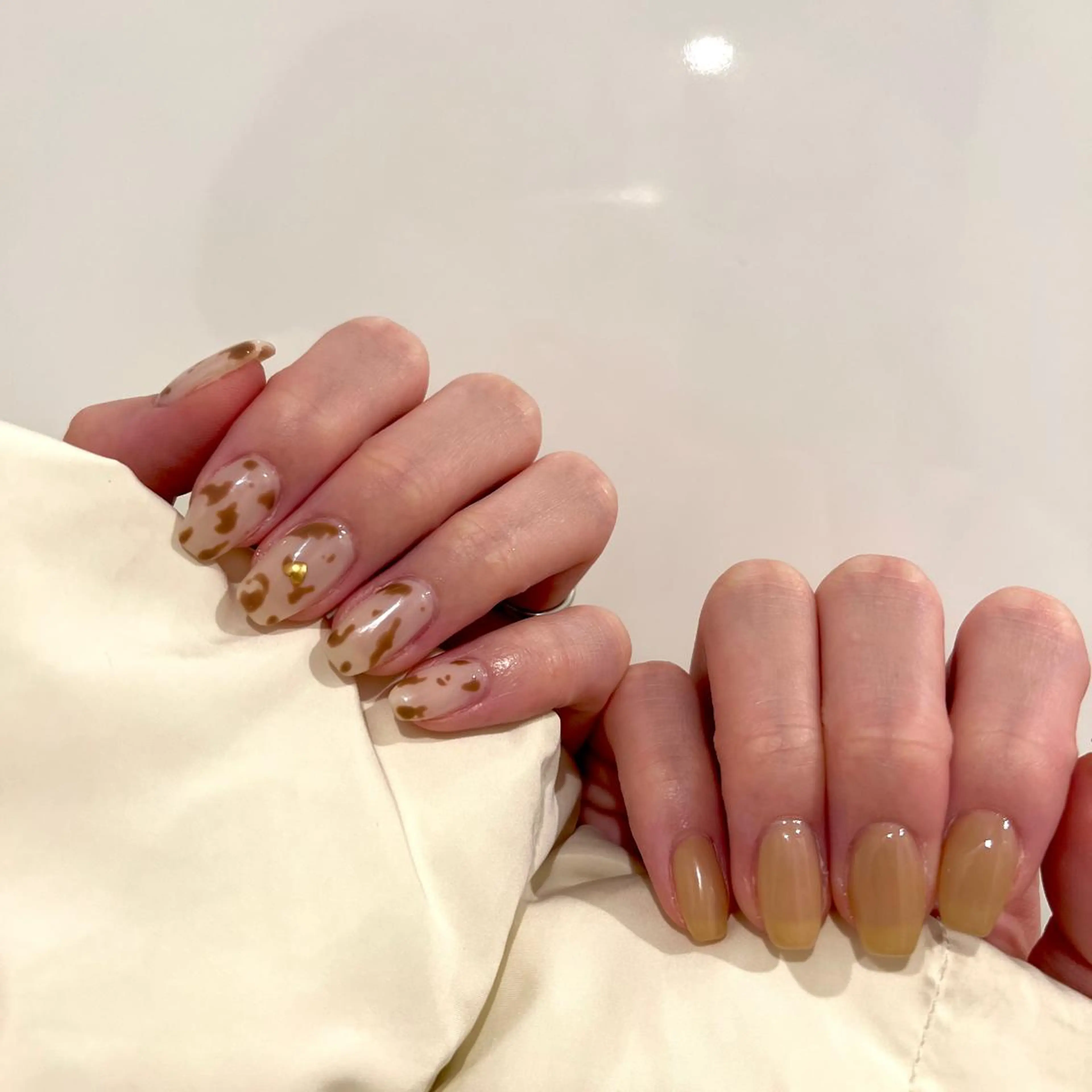 ネイル 黒葛原 めぐみのネイルデザイン