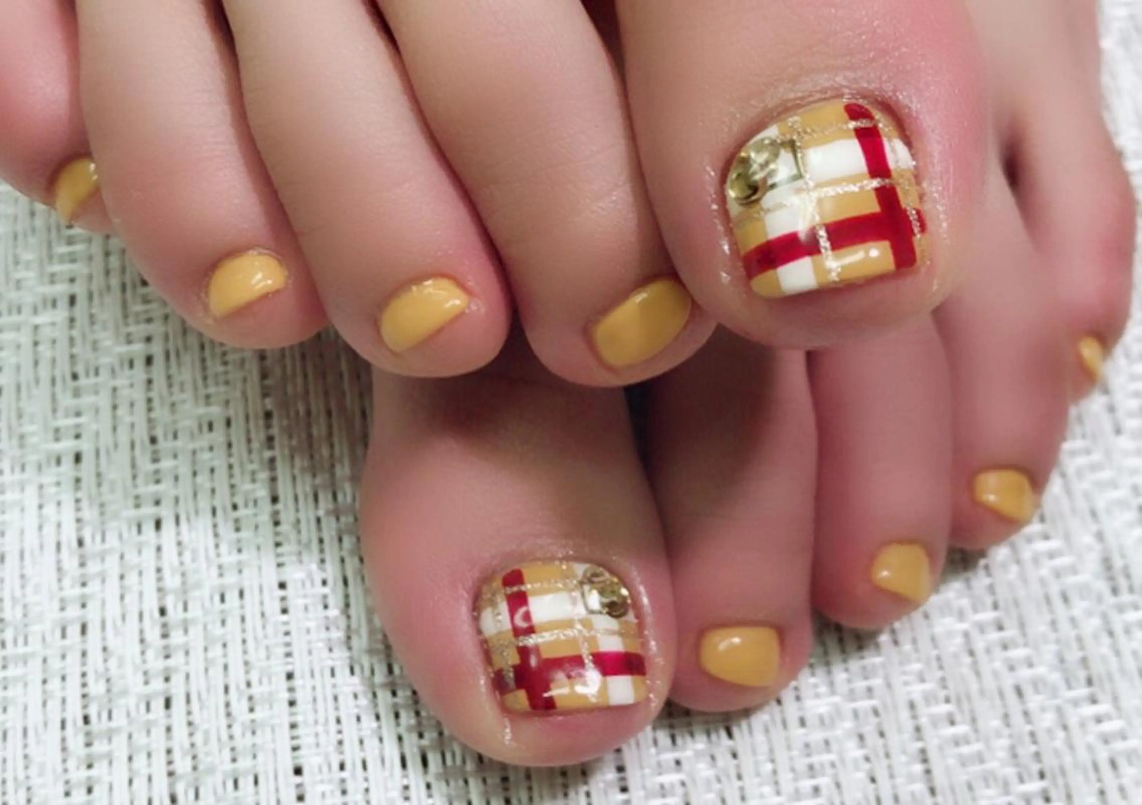 ネイル ラウバイマノマノ なかざとのネイルデザイン