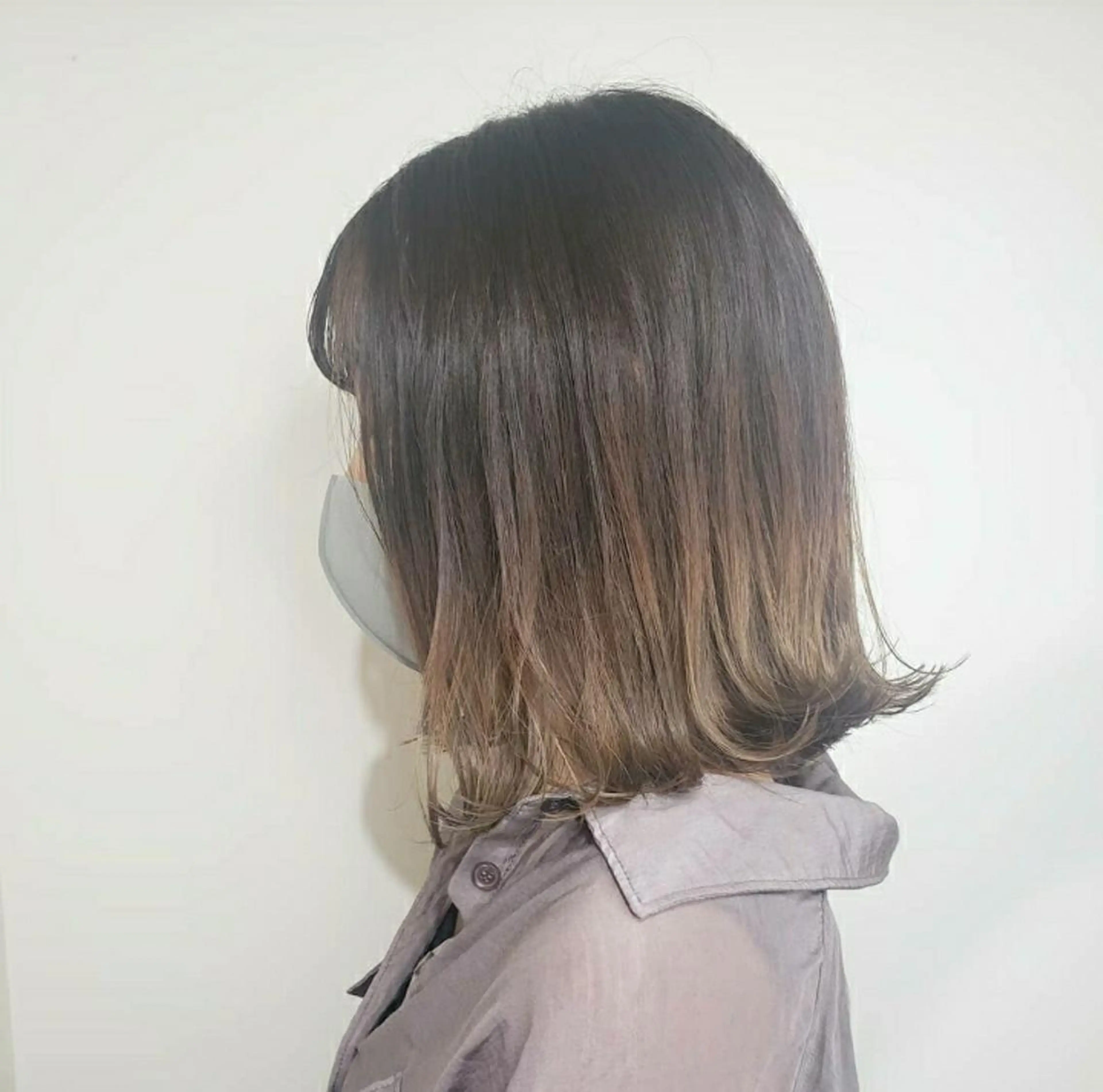 ミディアム カット ヘアカラー トリートメント 🇰🇷透明感×ハイ トーン🌟tomoのヘアスタイル