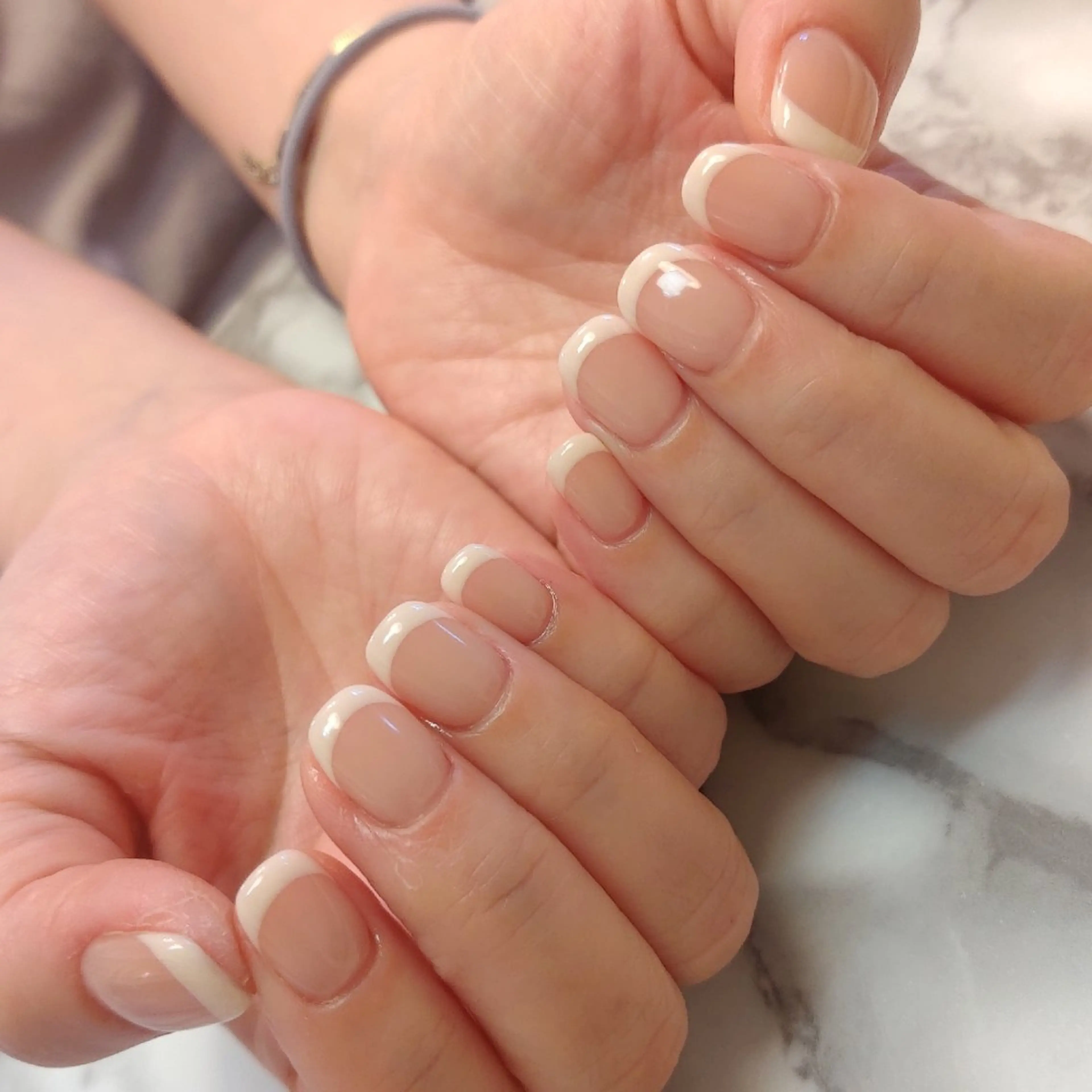 ネイル フレンチネイル ジェヌインネイル 河内のネイルデザイン