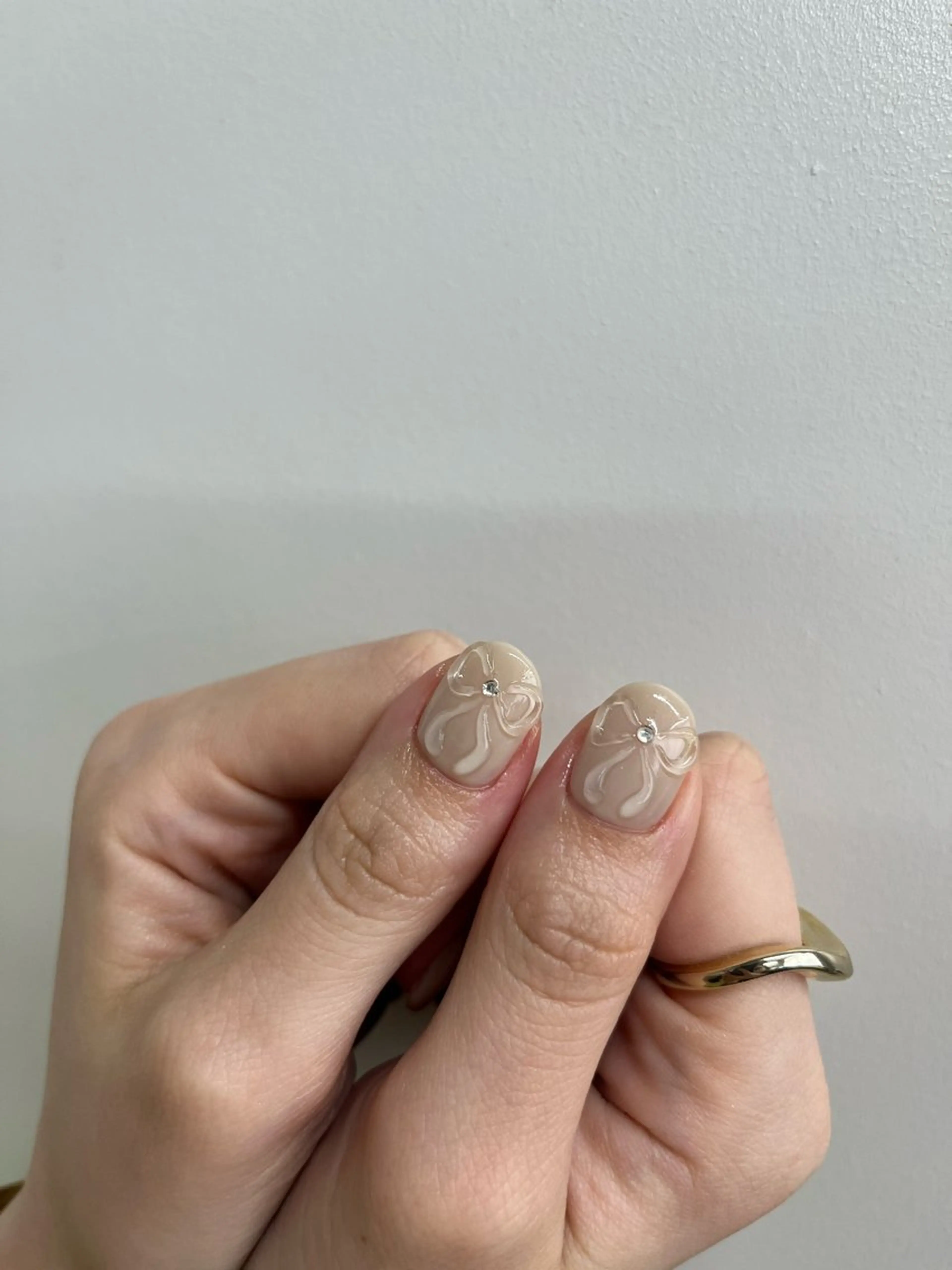 アイブロウ ハンドネイル rina ニュアンス♡ワンホンのネイルデザイン