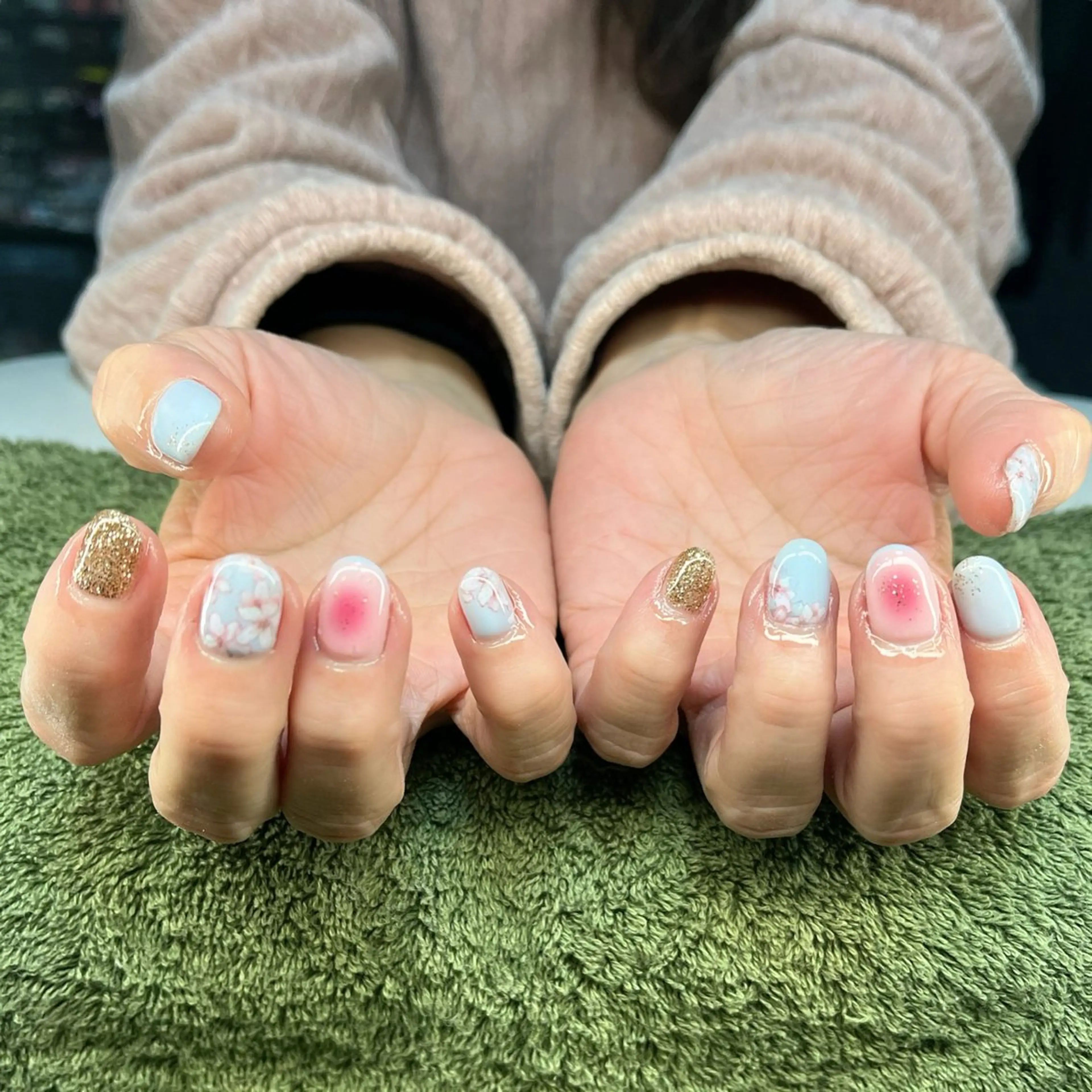 ネイル ハンドネイル フットネイル MHR nailのネイルデザイン