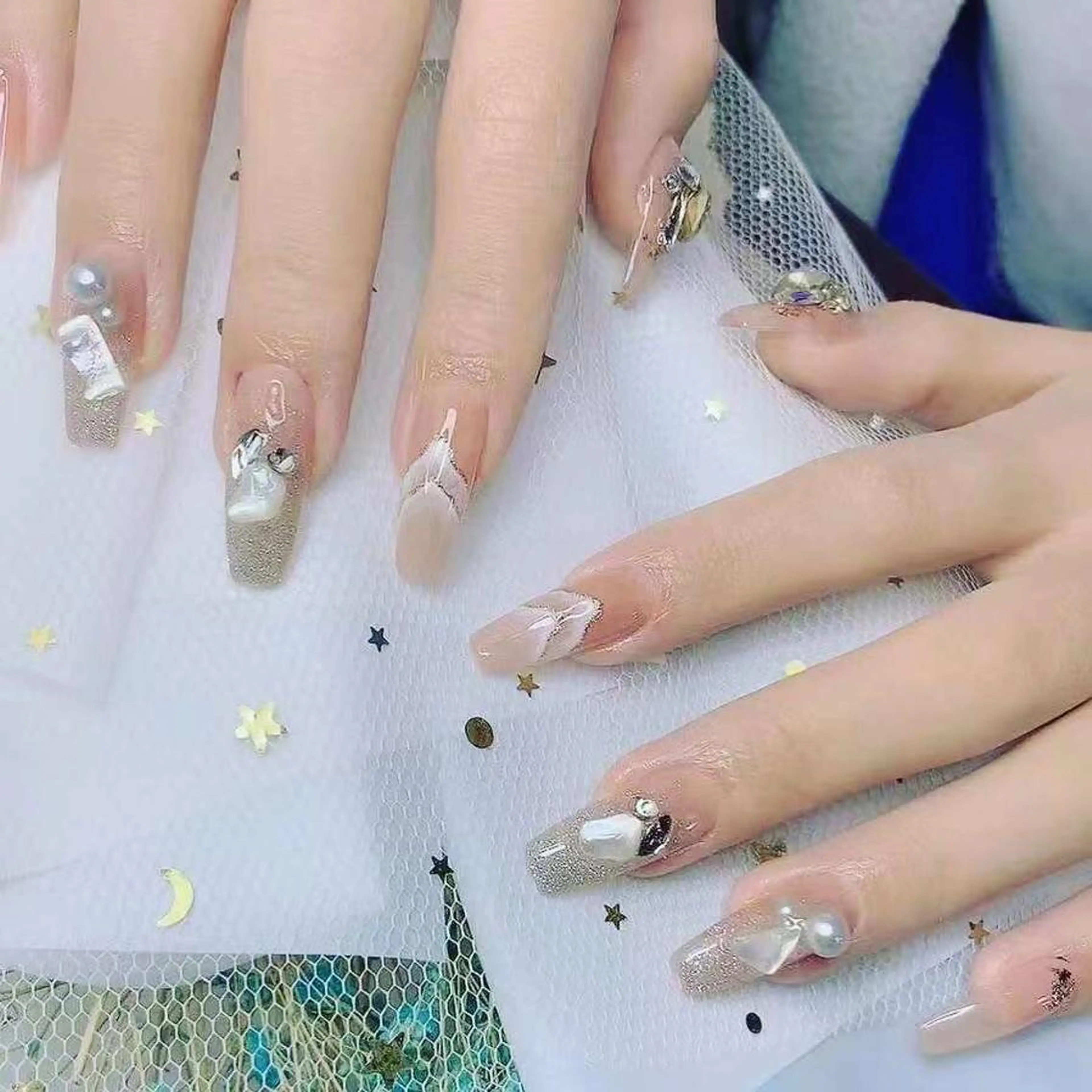 ネイル ハンドネイル リ サのネイルデザイン