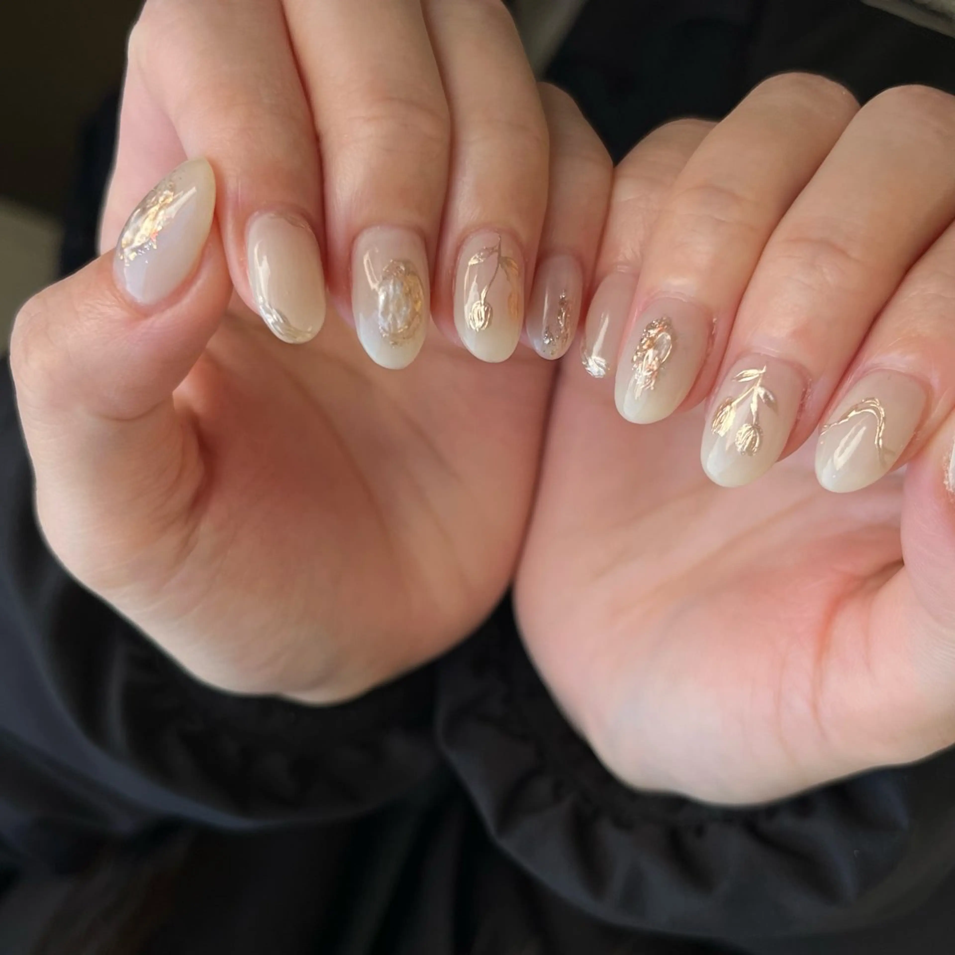 ネイル ハンドネイル Ray. ちゅるん系ニュアンスのネイルデザイン