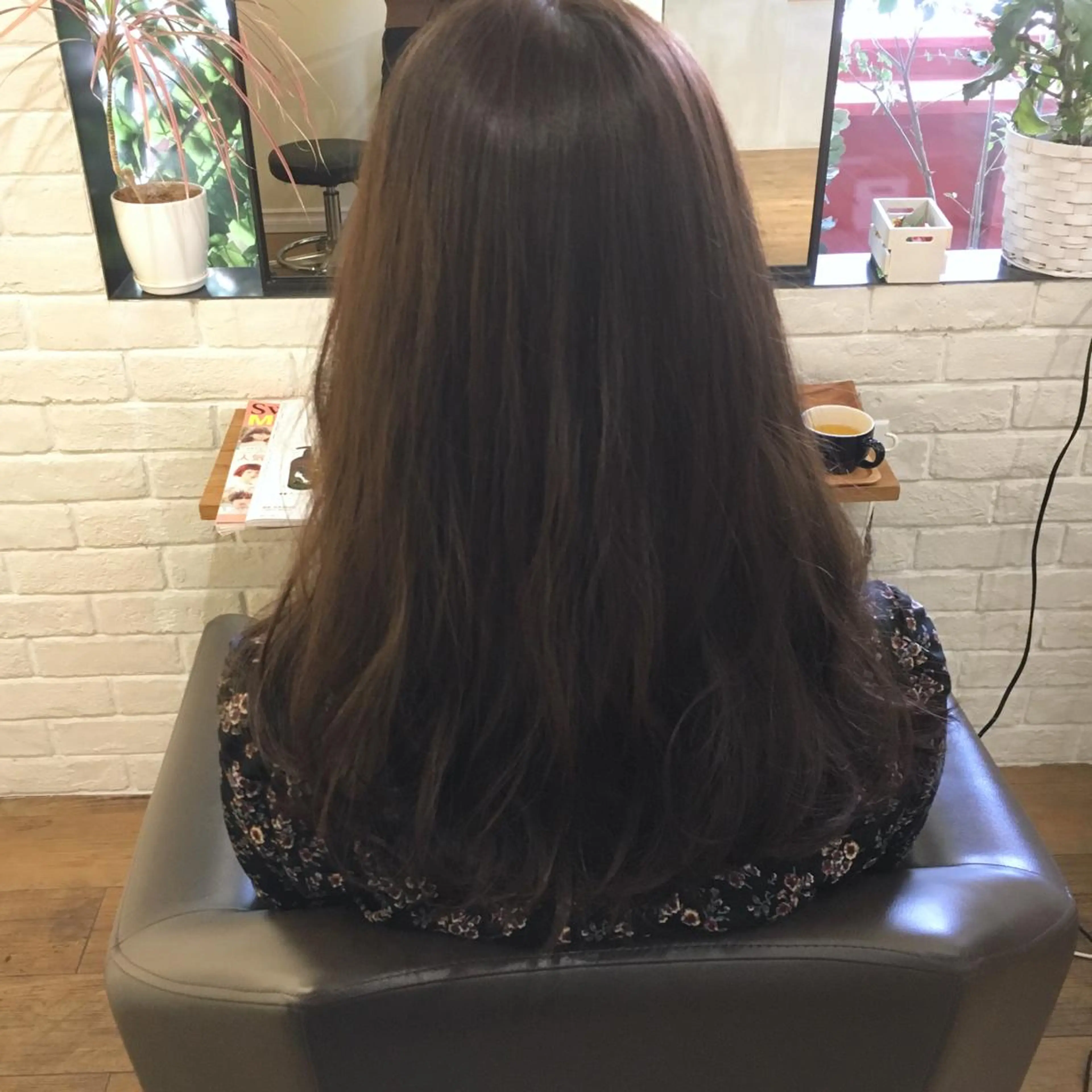 セミロング カラー アディクシーカラー 上川 美幸のヘアスタイル