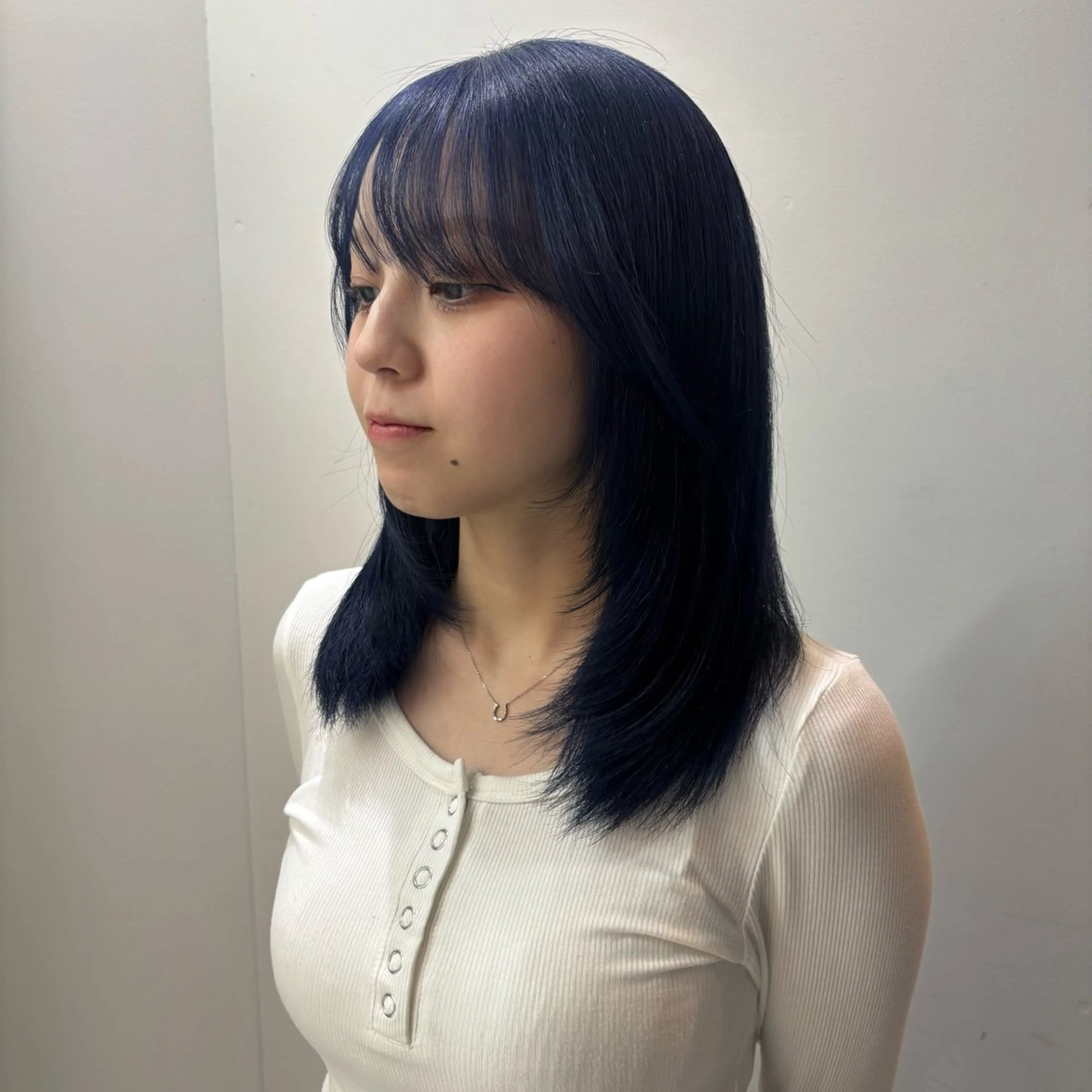 ミディアム カット ヘアカラー トリートメント ☘️かわいいハイトー ン☘️nonokaのヘアスタイル