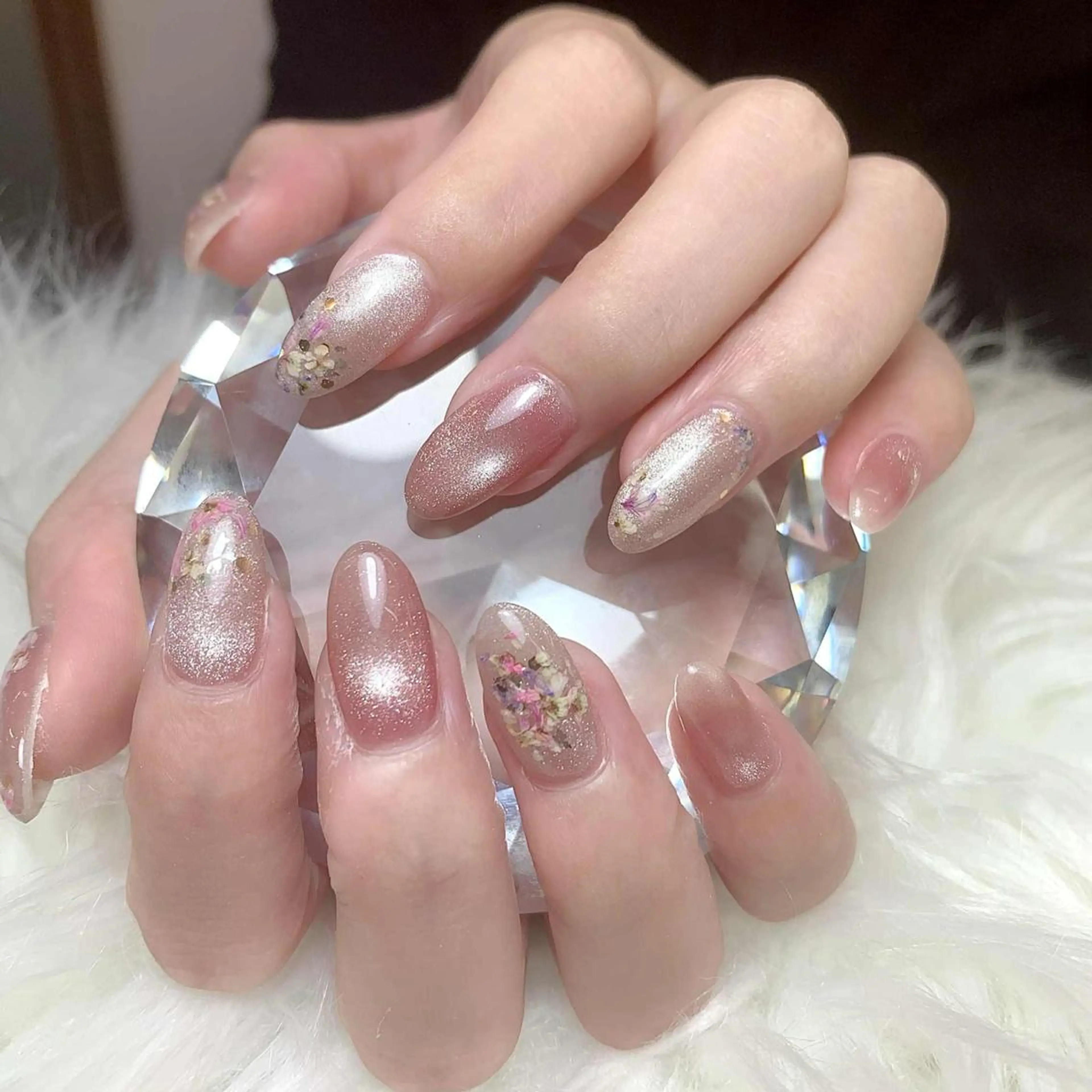 ネイル ヒユ ヒヨリのネイルデザイン