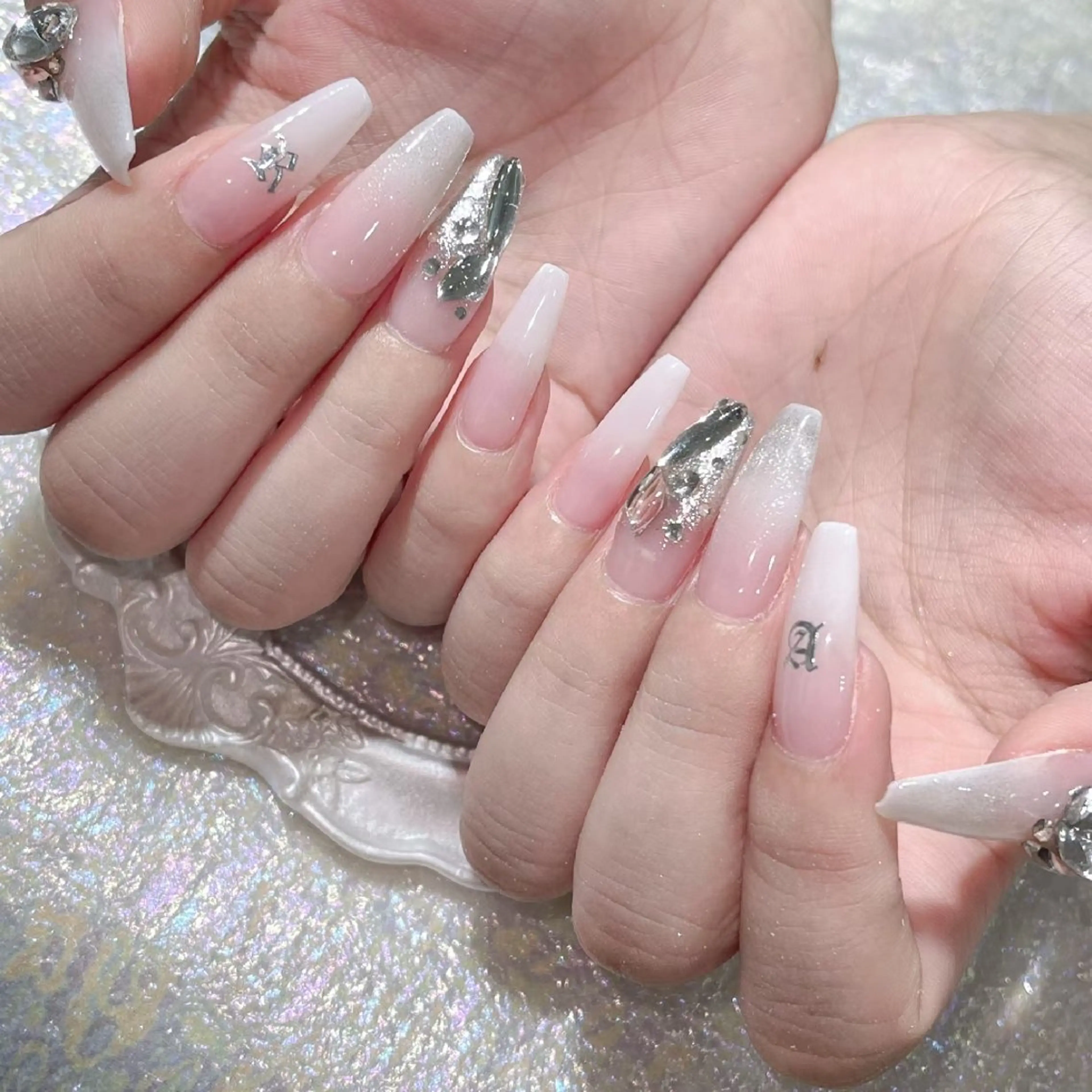 ネイル ハンドネイル Queen's ゆなのネイルデザイン