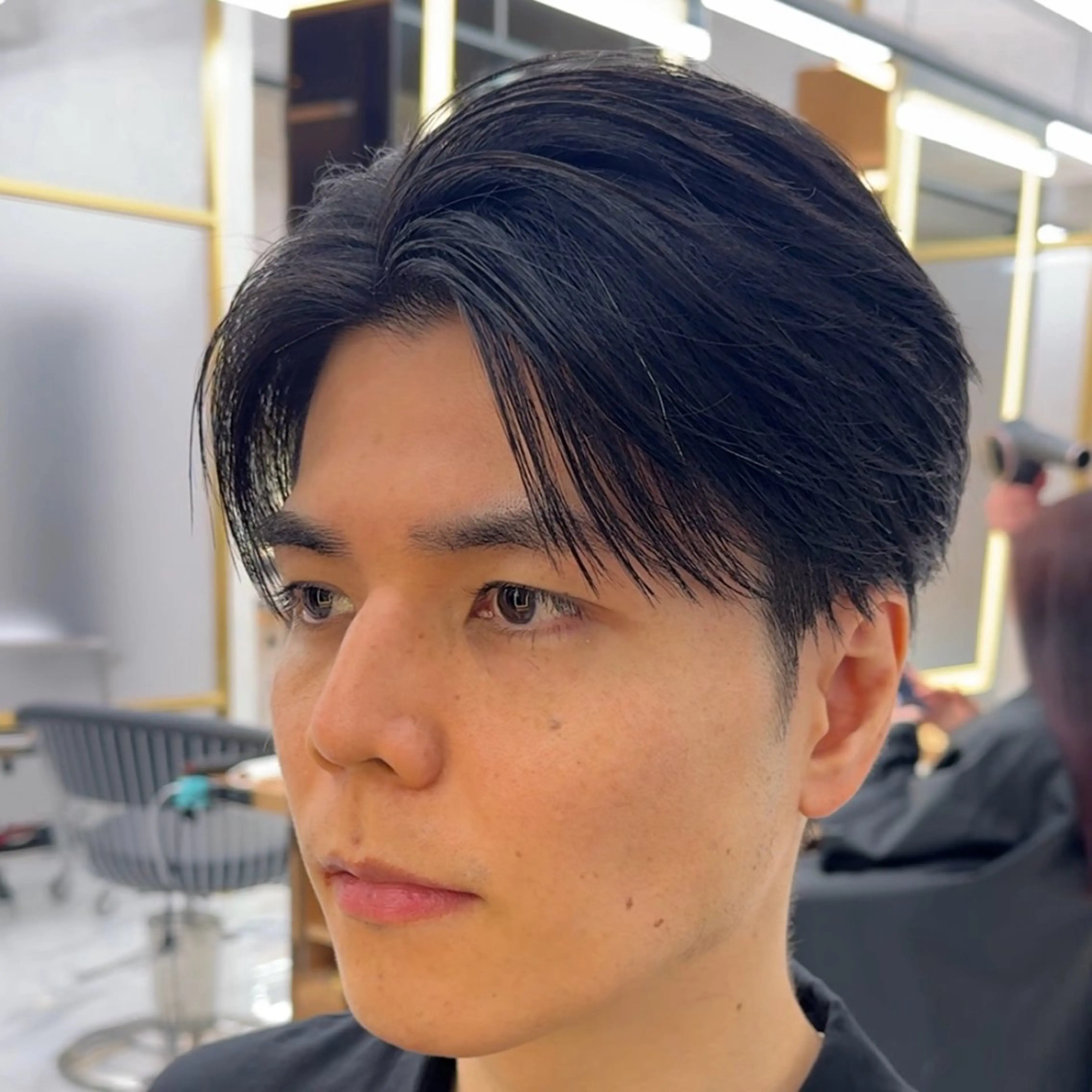 パーマ メンズ センターパート メンズウルフカット ウルフカット Miyu’s渋谷所属・ショート/ハイライト 無料‼️愛斗のヘアスタイル