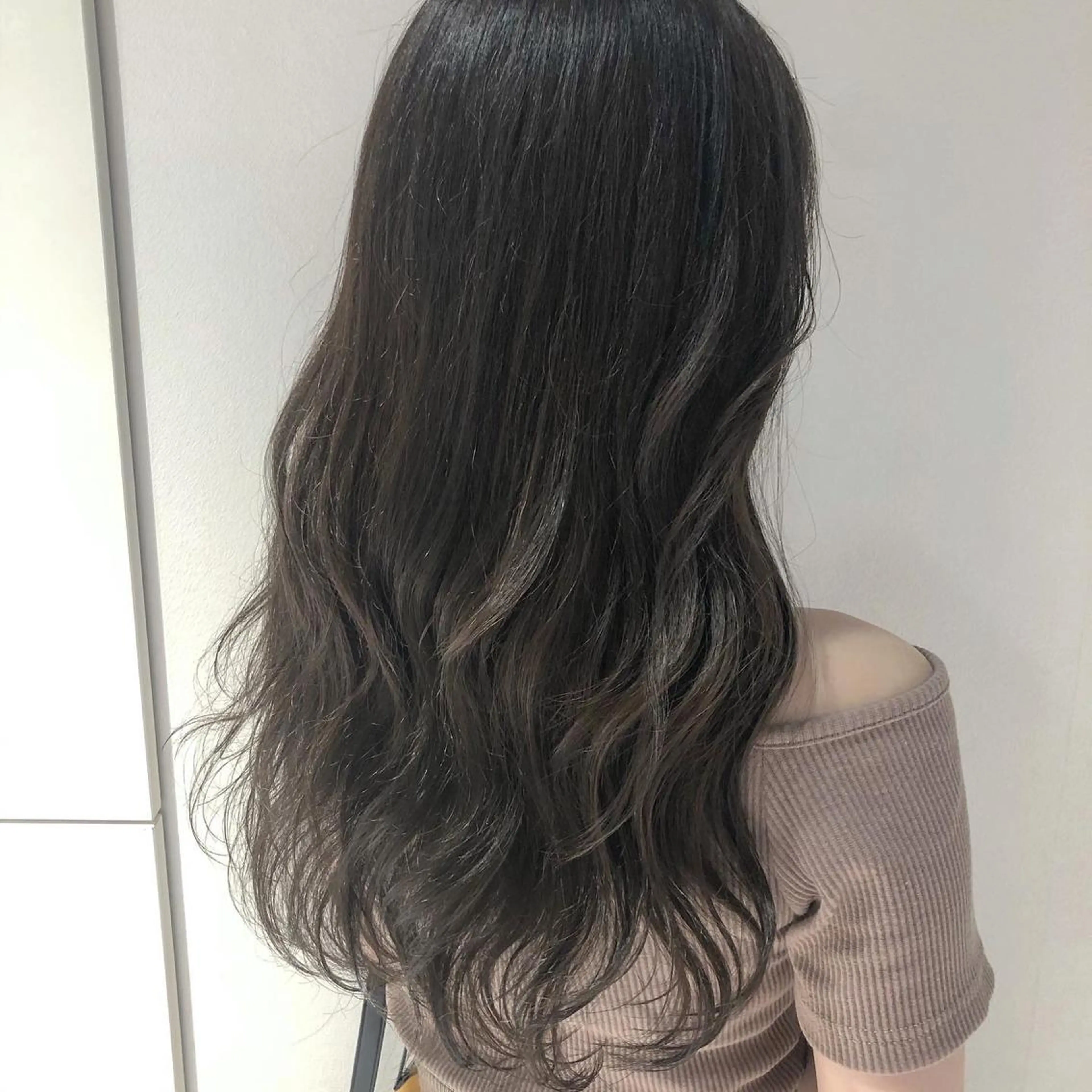 ロング カラー カット ヘアカラー トリートメント 韓国風ヘア 🇰🇷清水しいなのヘアスタイル