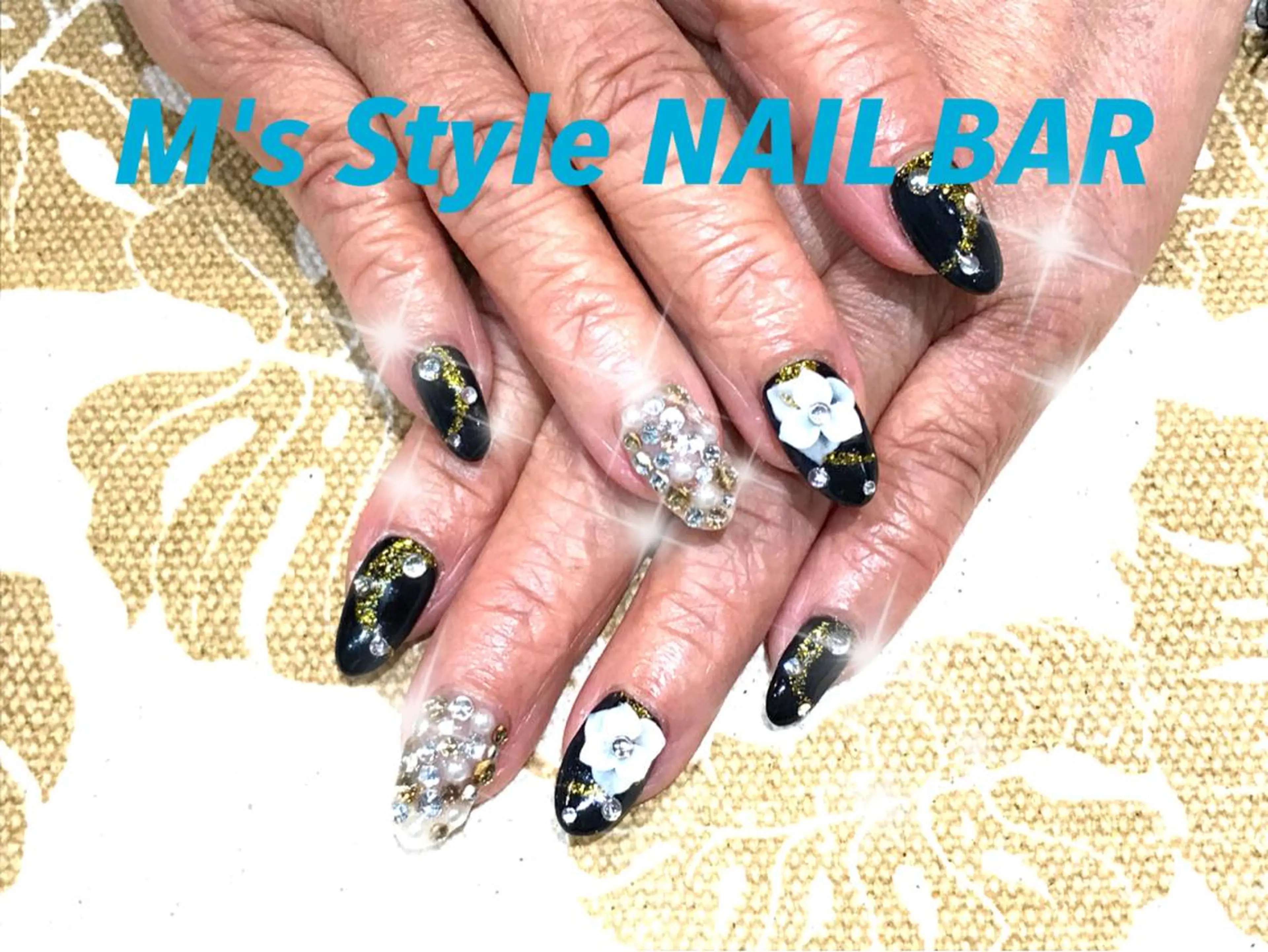 ネイル 成人式 ストーンネイル ハンドネイル M's Style NAIL BARのエステ・リラクイメージ