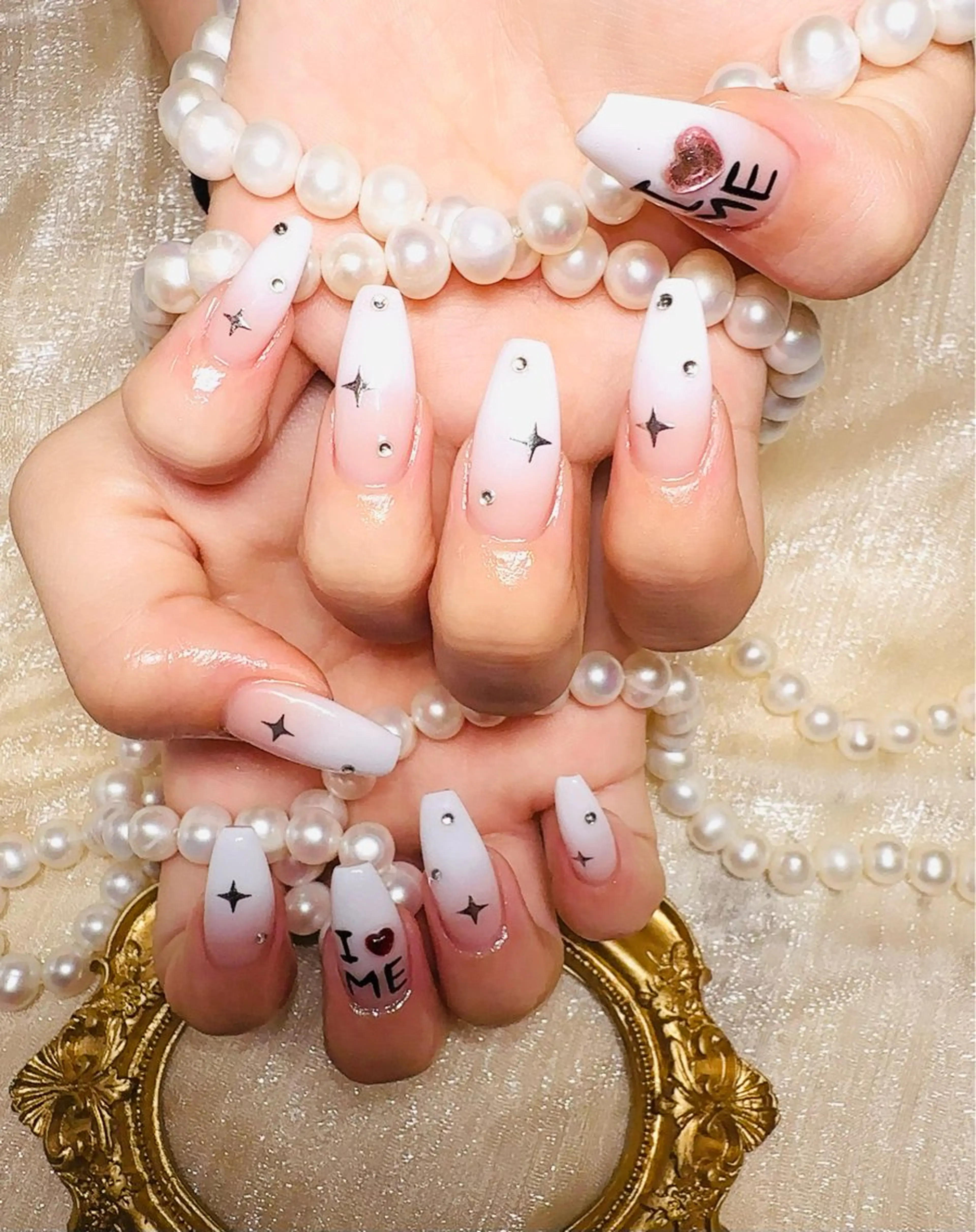 ネイル 伊原 羽美のネイルデザイン