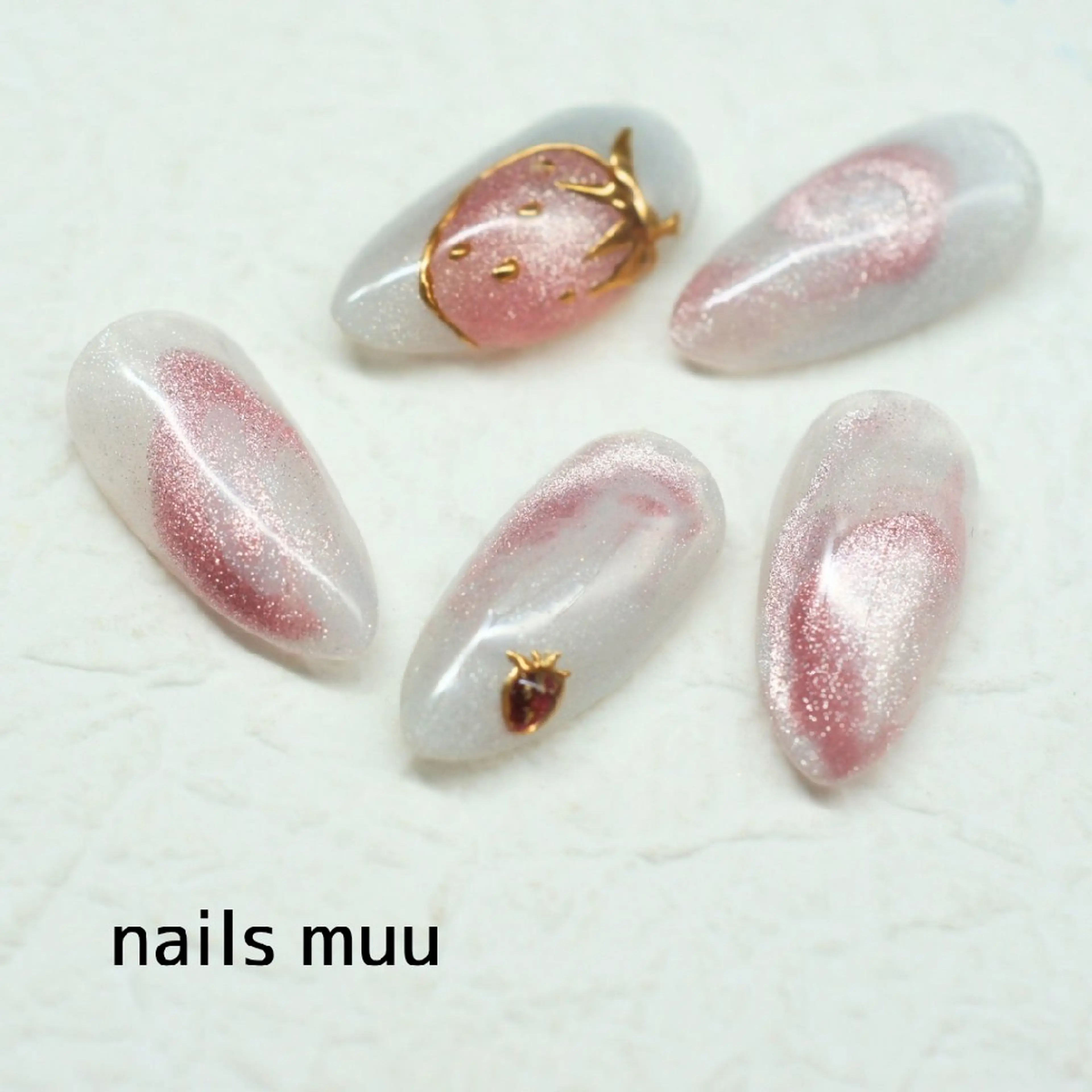 ネイル ジェルネイル マグネットネイル 大理石ネイル(マーブル) ピンク 春ネイル nails muu まゆのネイルデザイン