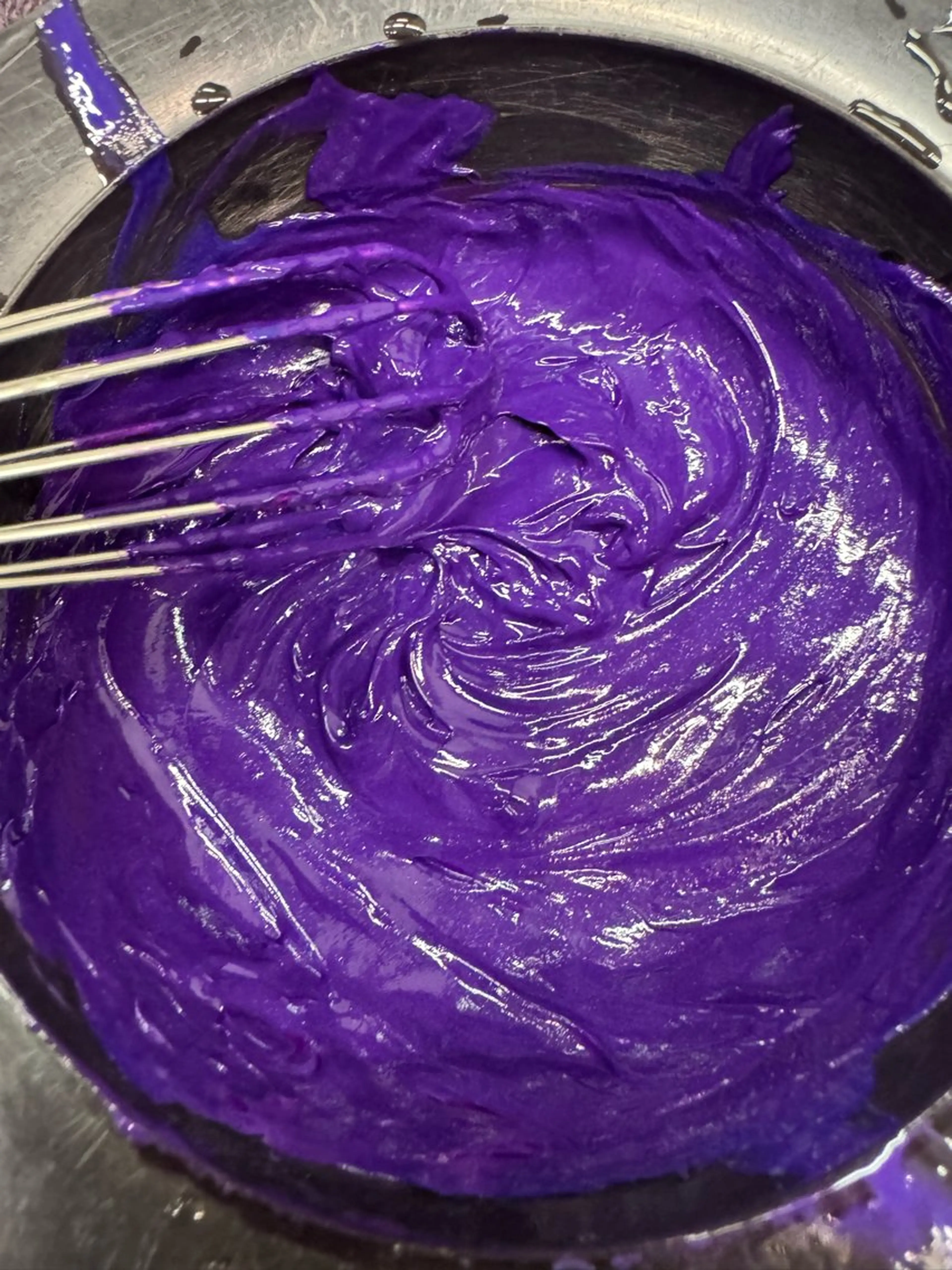 ミディアム カラー GO TODAY シェアサロン Flos店所属・耳つぼジュエリー 👂🏻🌸ayaのエステ・リラクイメージ