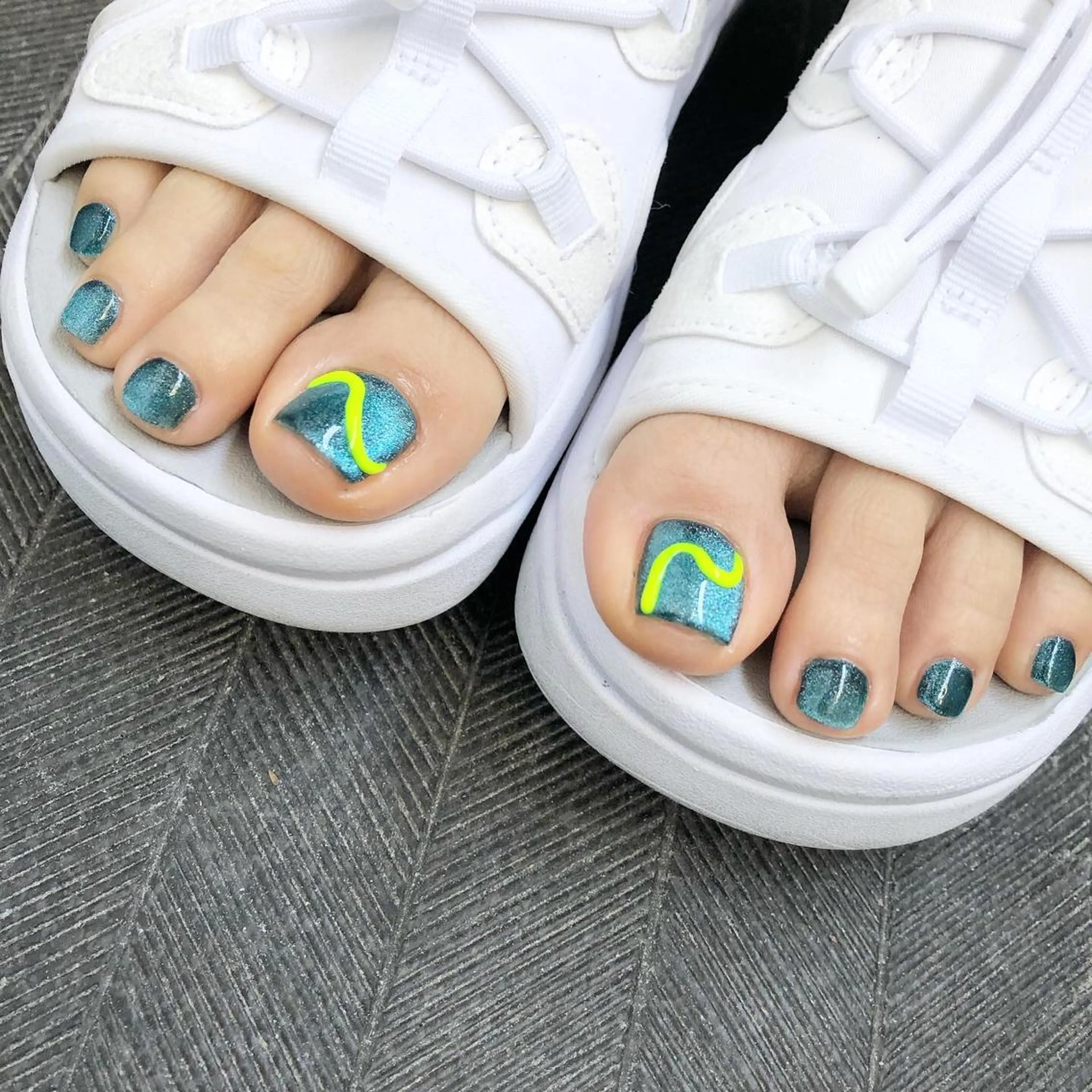 ネイル フットネイル マグネットネイル 587nail *のネイルデザイン