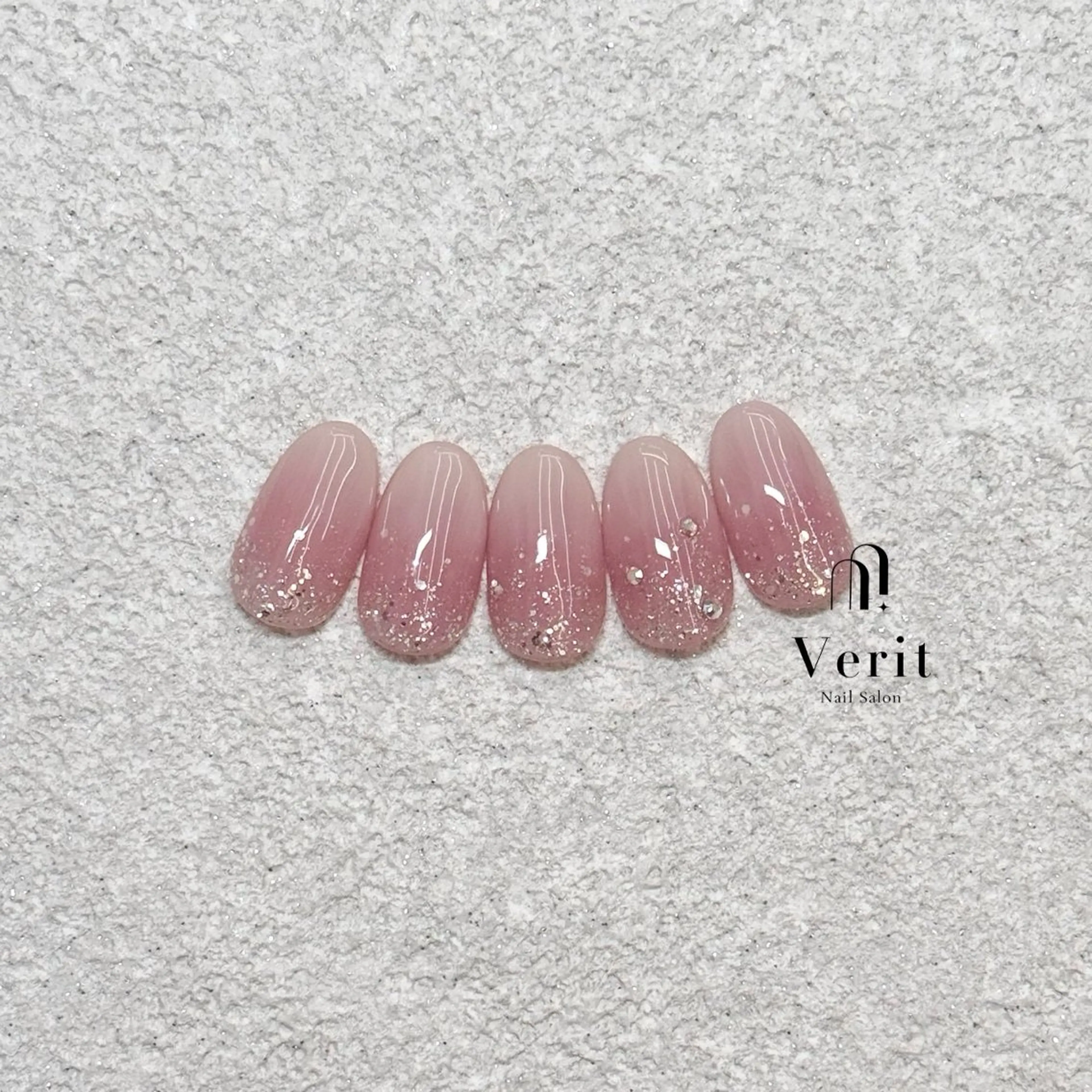 ネイル アートネイル Kurumi (Verit大森店)のネイルデザイン