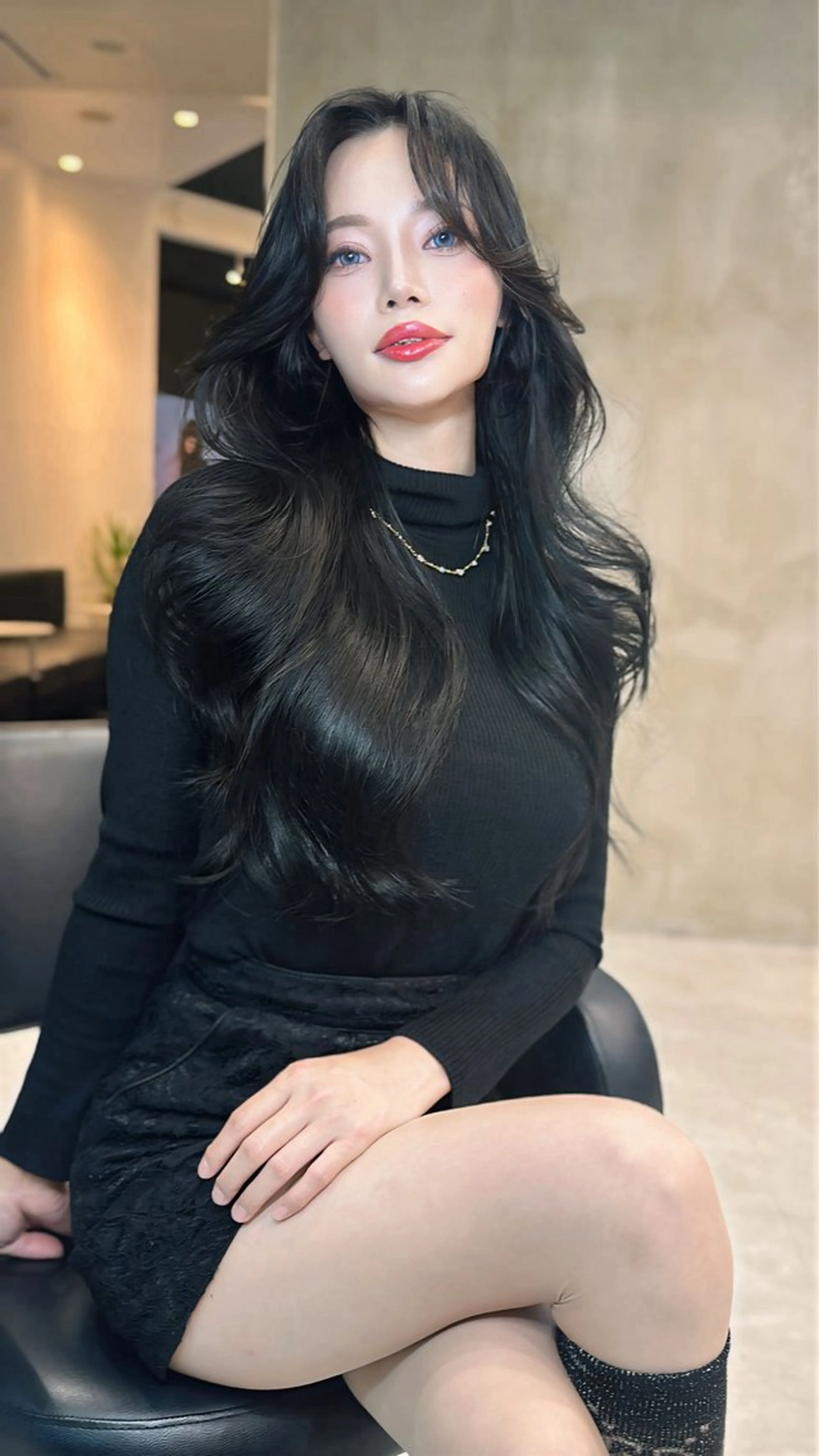 ロング カット ヘアカラー 中韓🇨🇳🇰🇷 🤍TAKAHIROのヘアスタイル