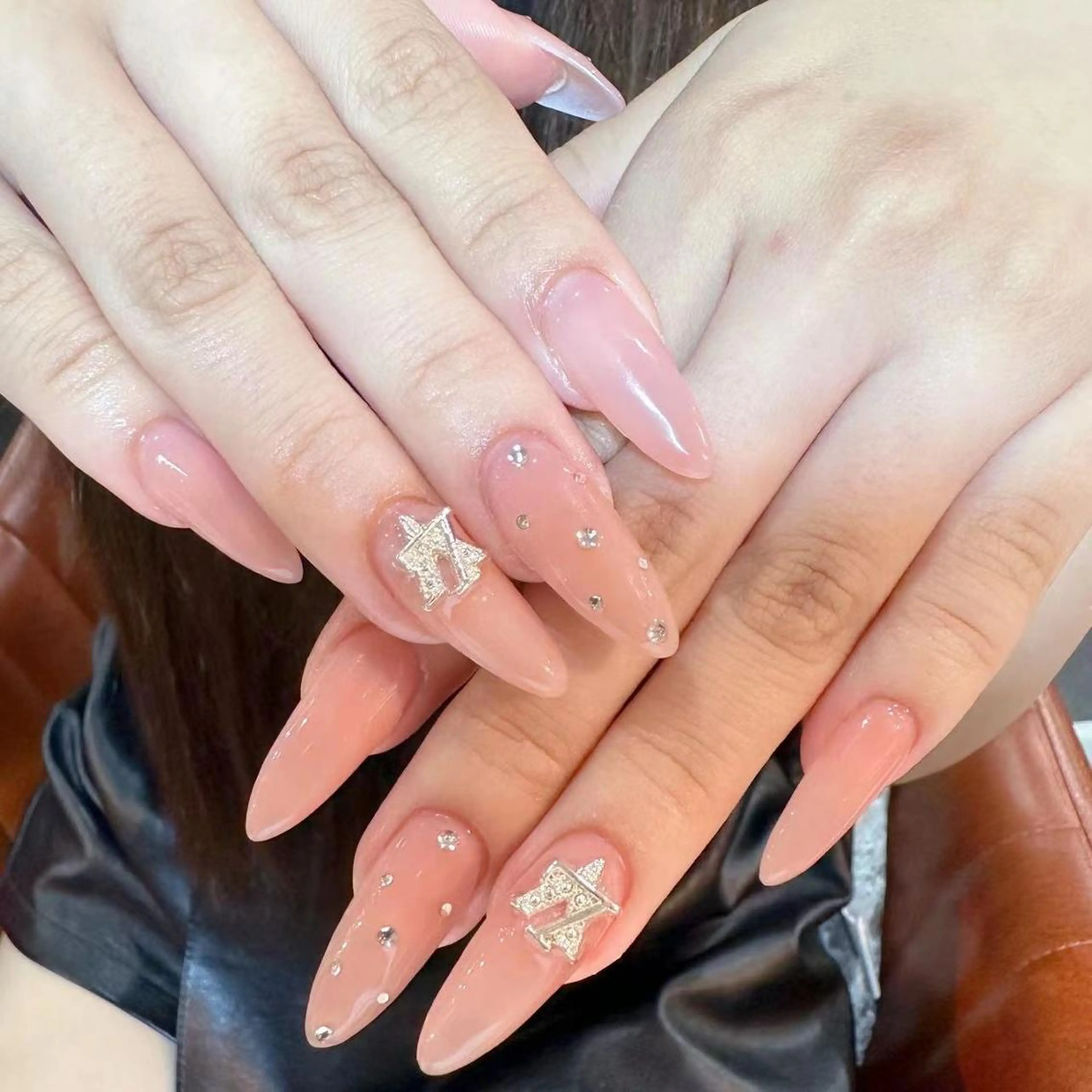 ネイル ハンドネイル DIAMOND 💦のネイルデザイン