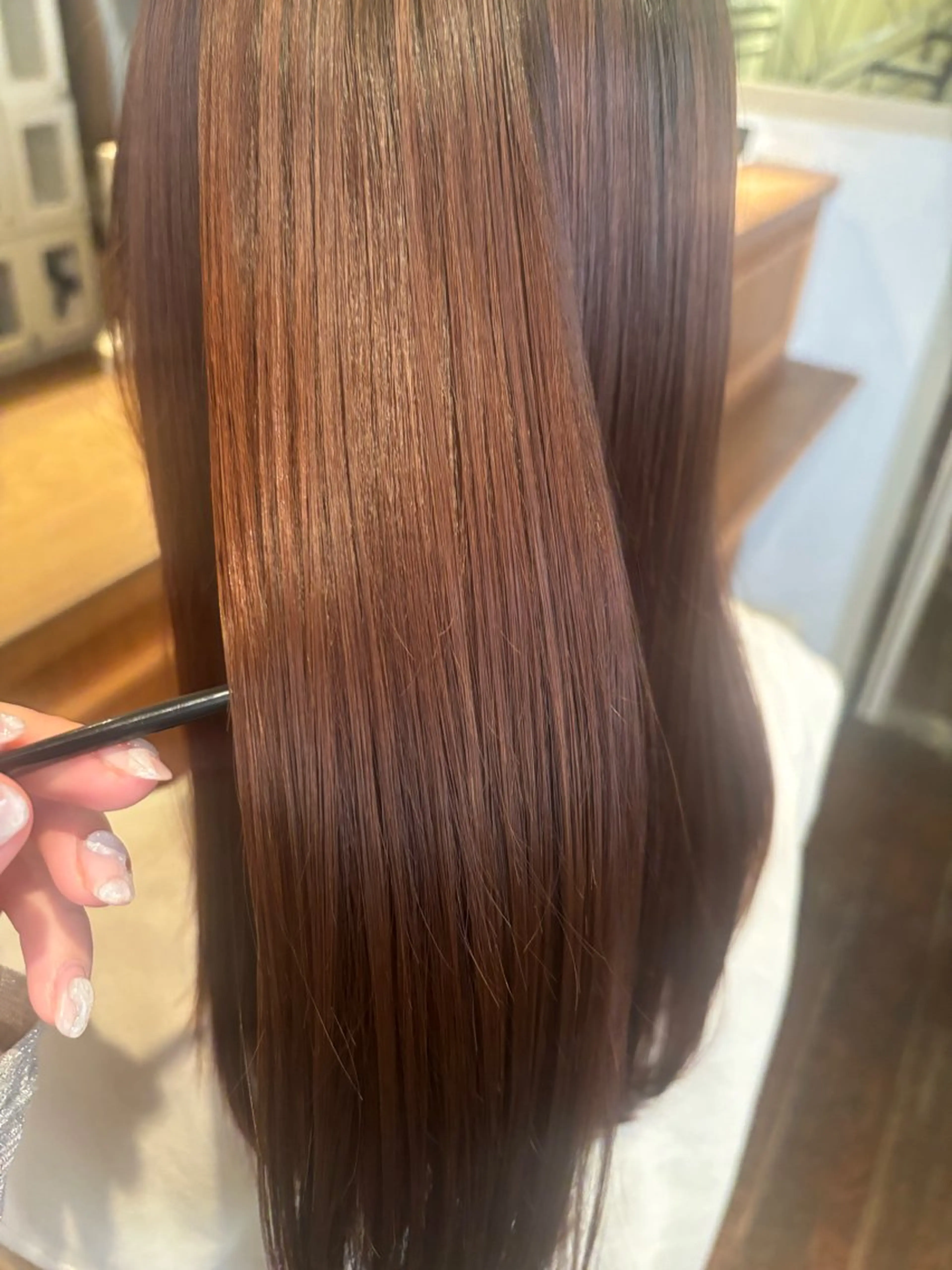 ロング くいた あやなのヘアスタイル