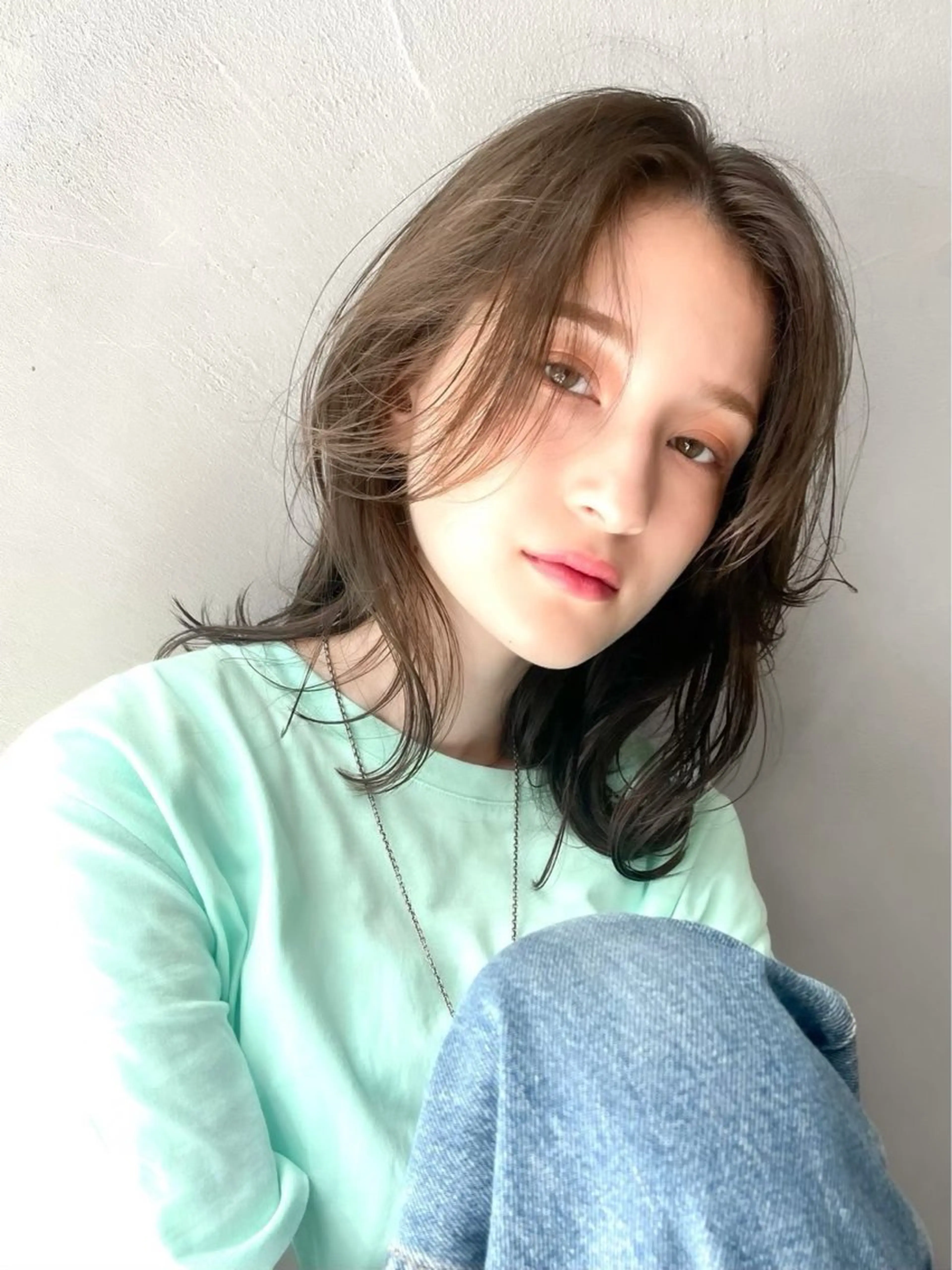 セミロング カラー MISAKI🪐 縮毛矯正のヘアスタイル