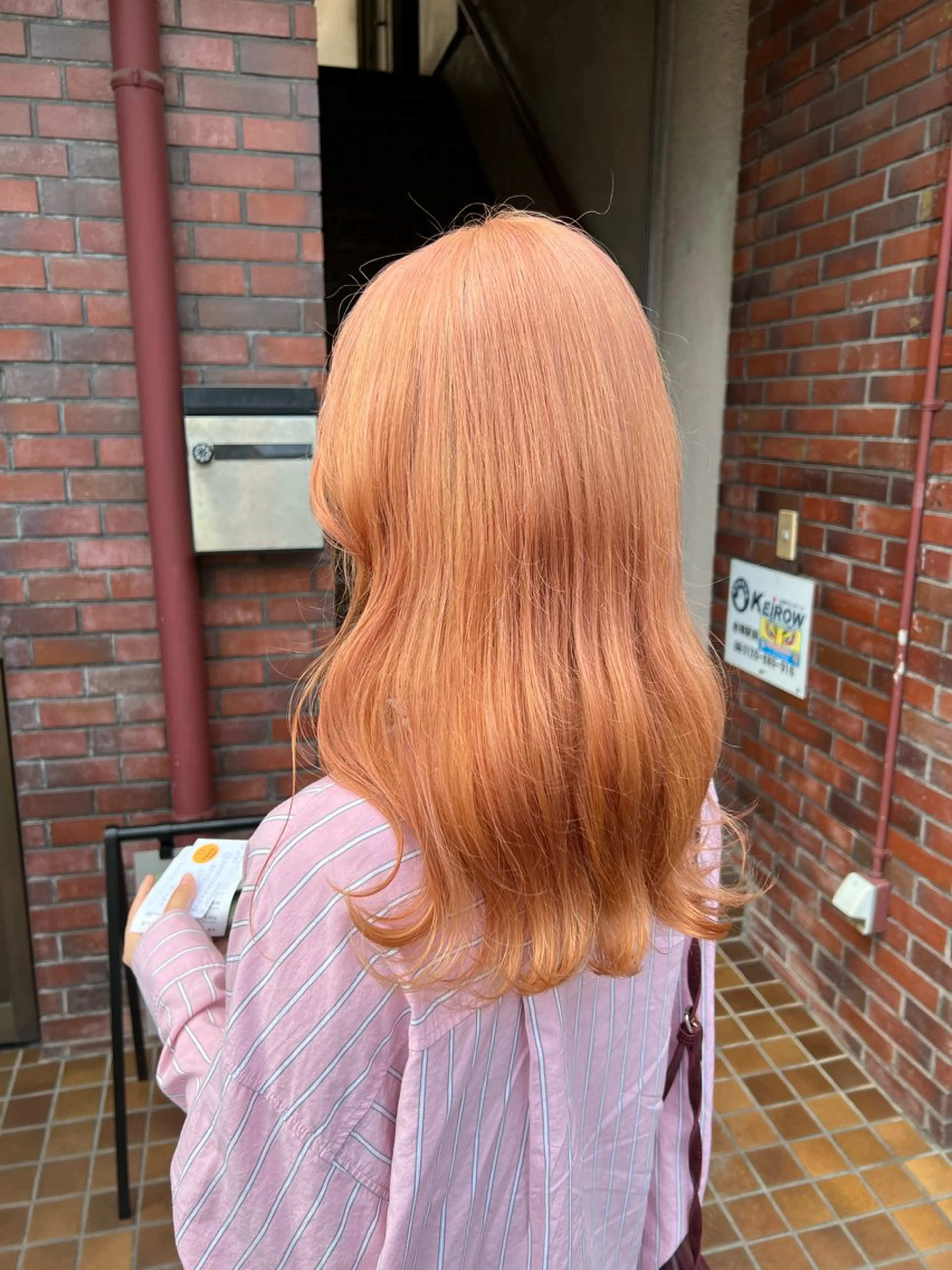 カラー 久永 菫のヘアスタイル