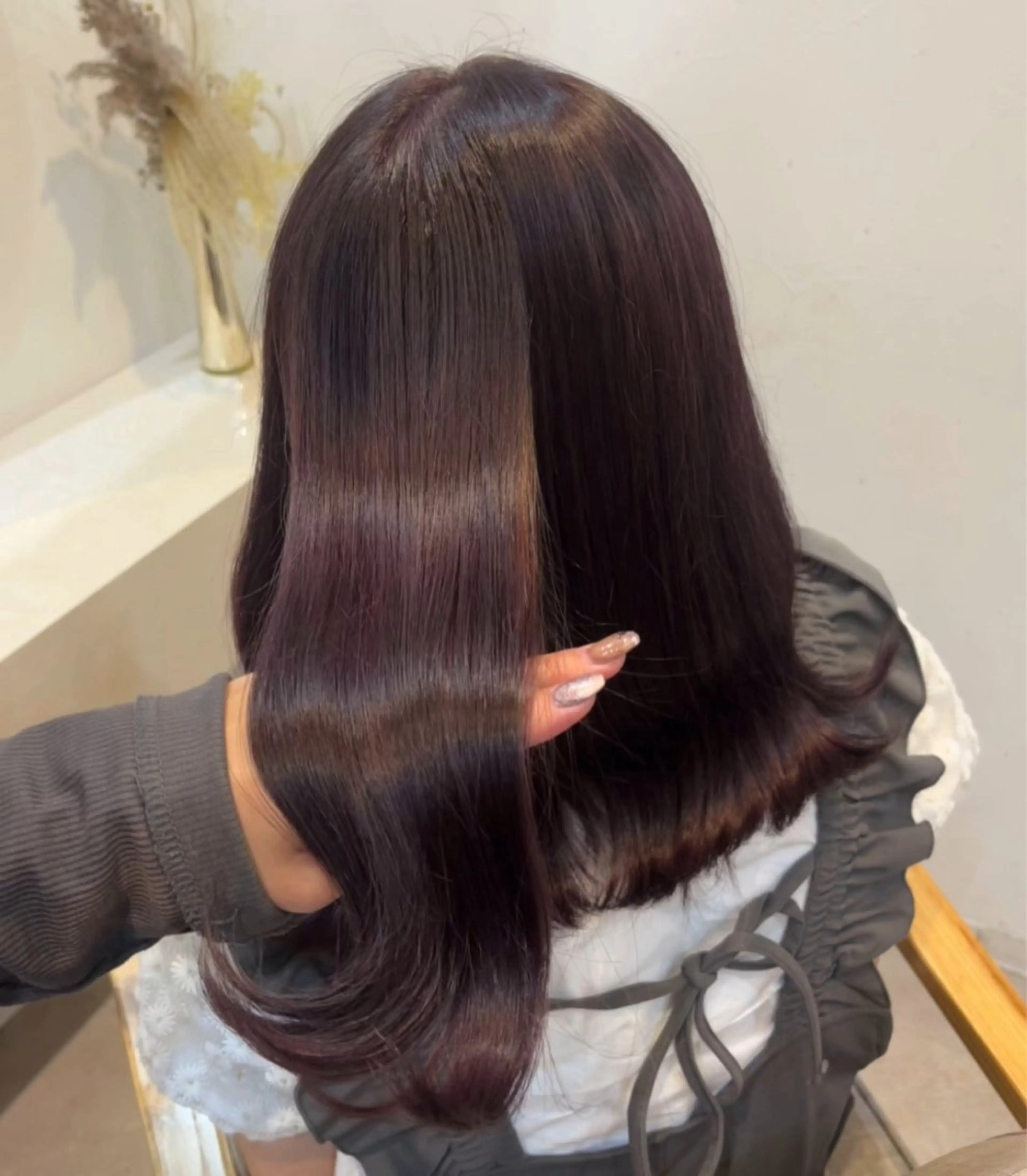 ミディアム カラー カシス ヘアカラー 🦋Yui🦋透明感 /艶カラー/髪質改善のヘアスタイル