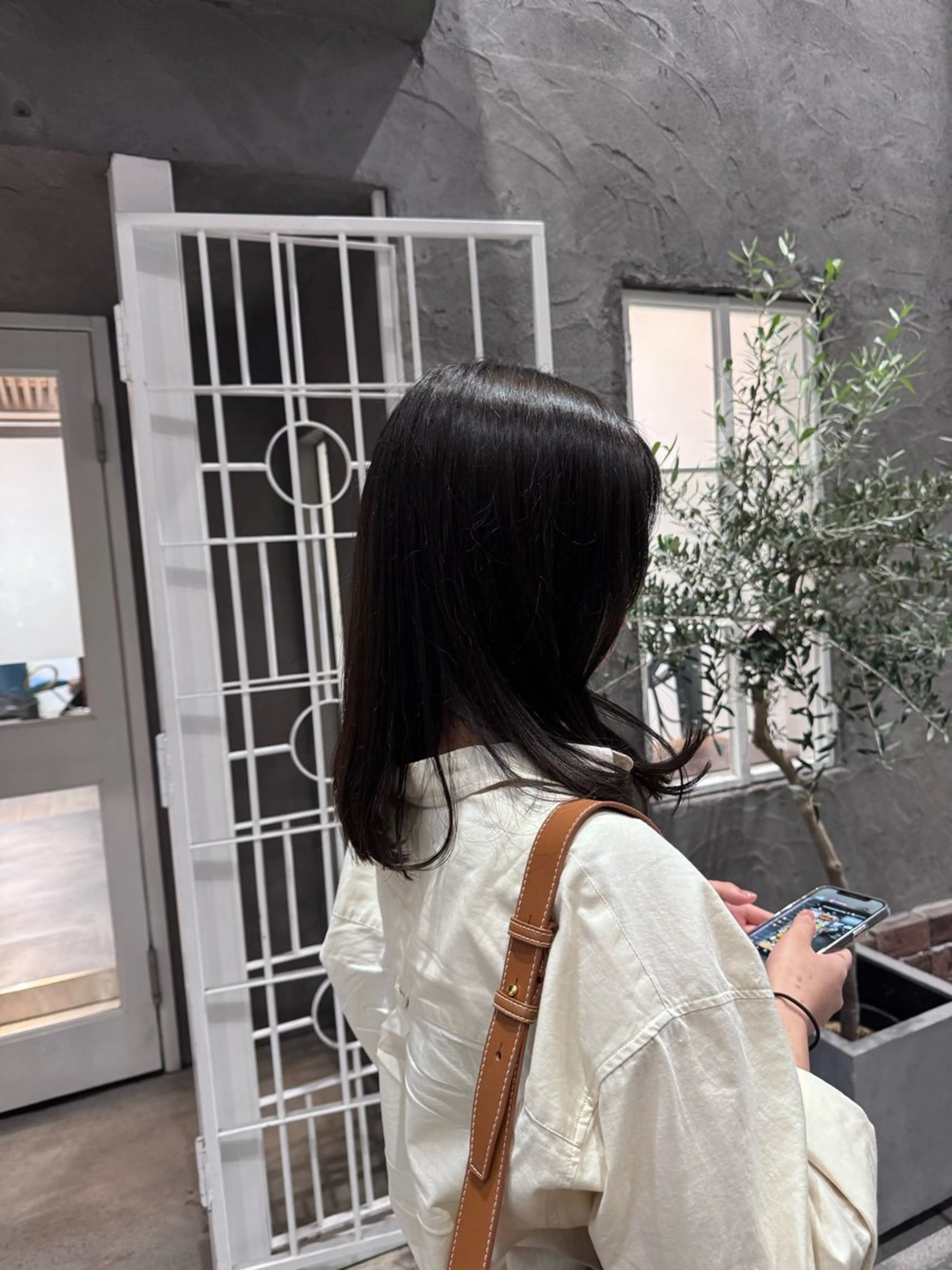 セミロング カラー ヘアカラー CHEST　若松 采実の眉毛・アイブロウイメージ