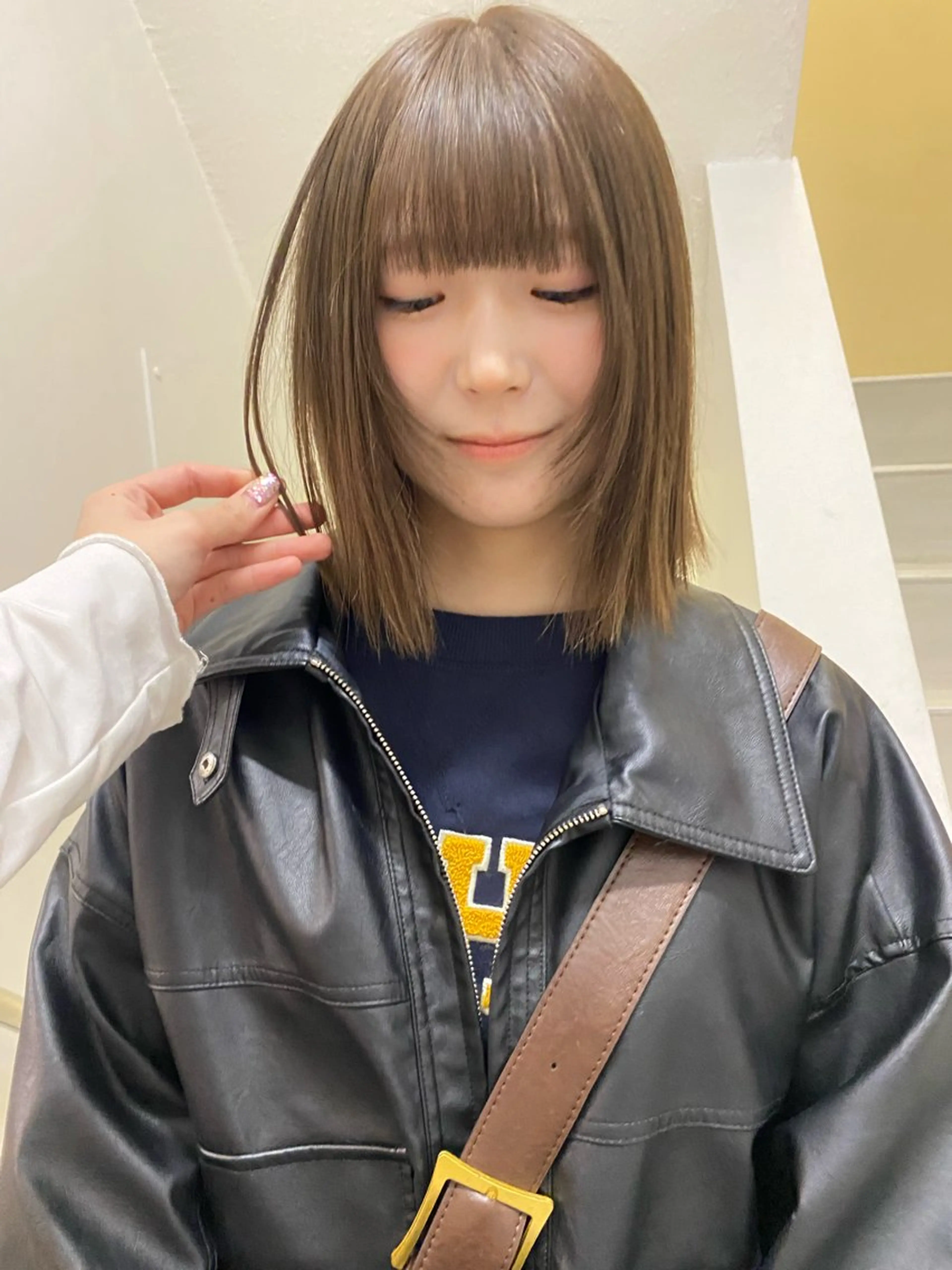 カラー ヘアアレンジ ブリーチ ヘアカラー トリートメント 🎀韓国レイヤー 🎀白石菜々のヘアスタイル