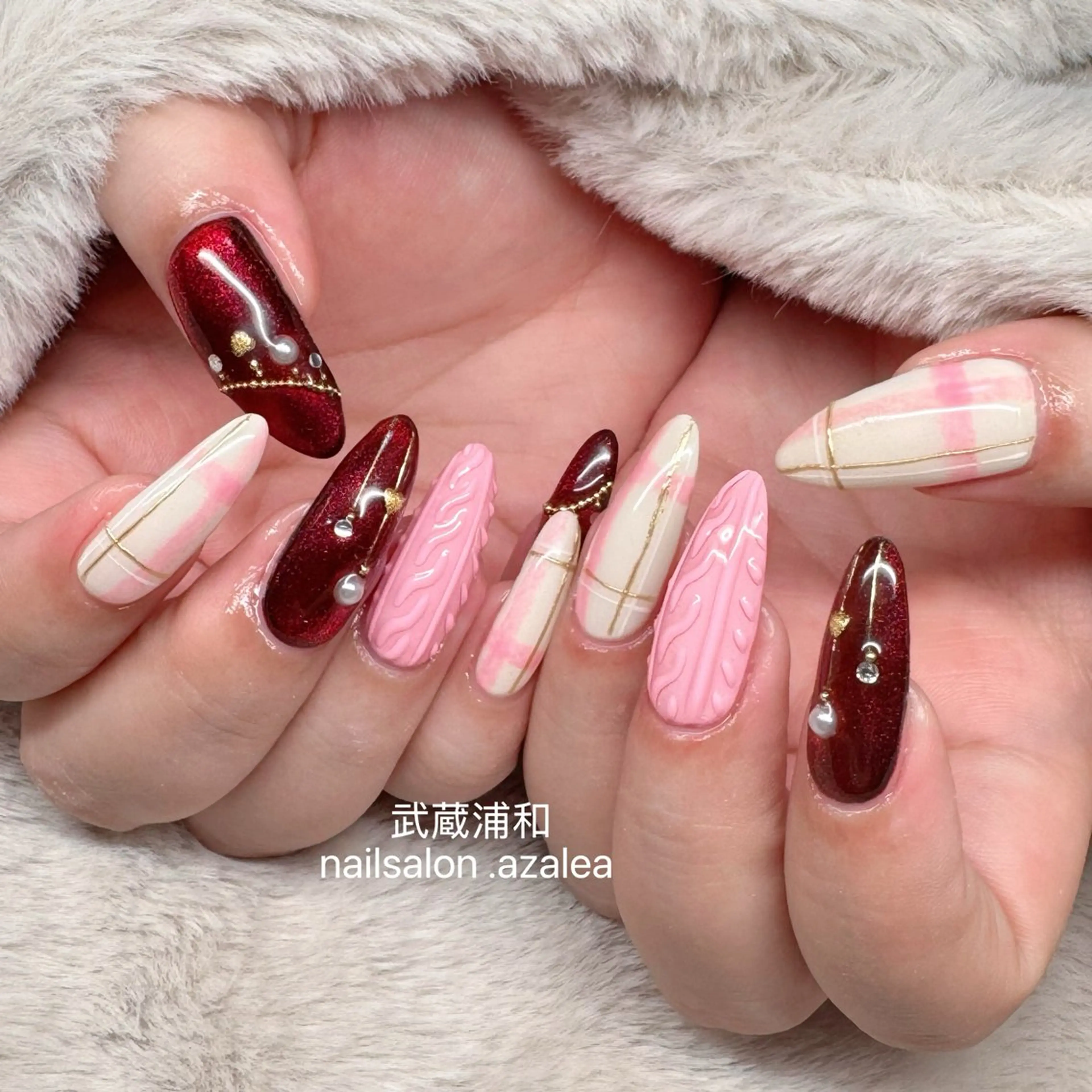 ネイル ハンドネイル R inのネイルデザイン