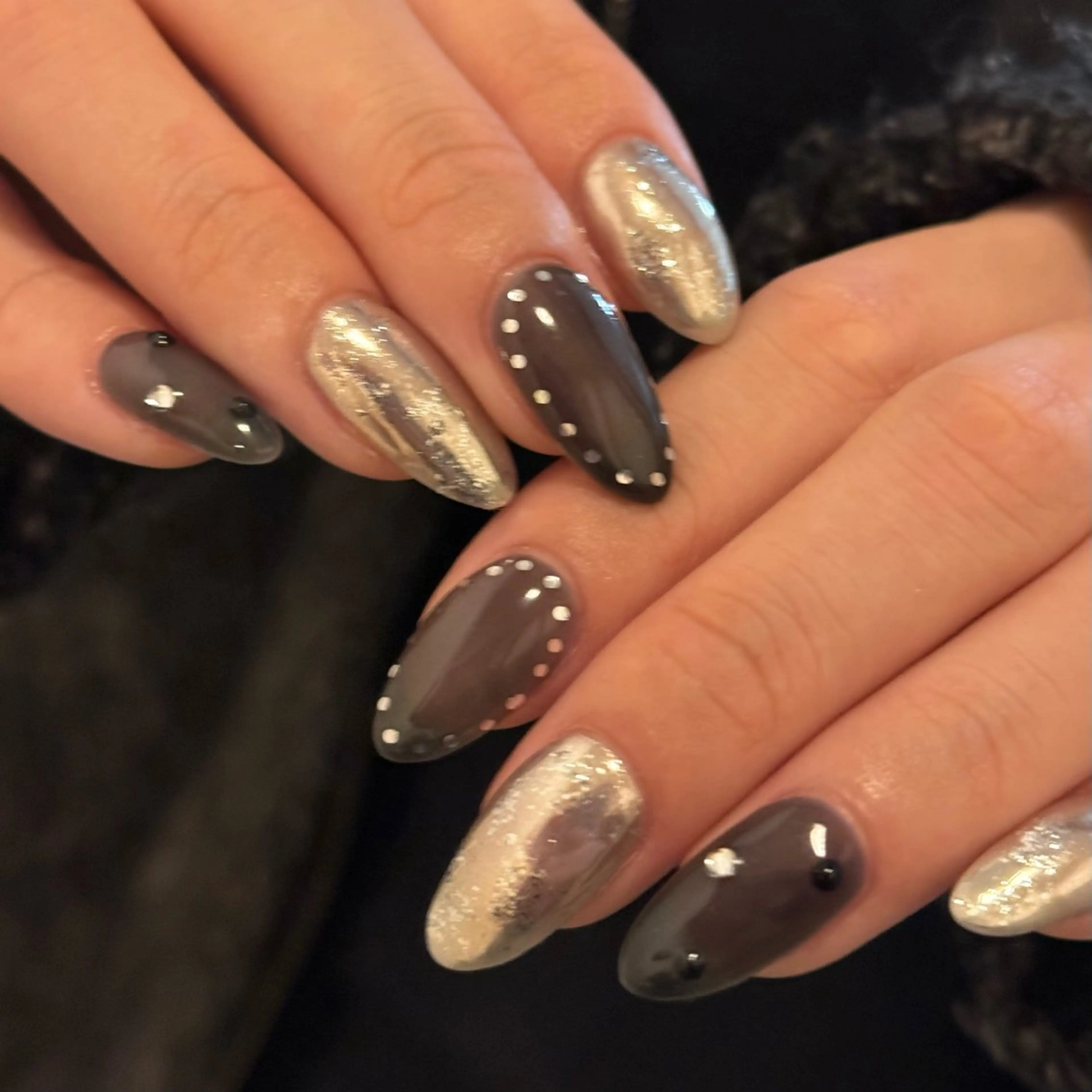 ネイル シルバー ハンドネイル Black sheep.所属・Fujimori .のネイルデザイン